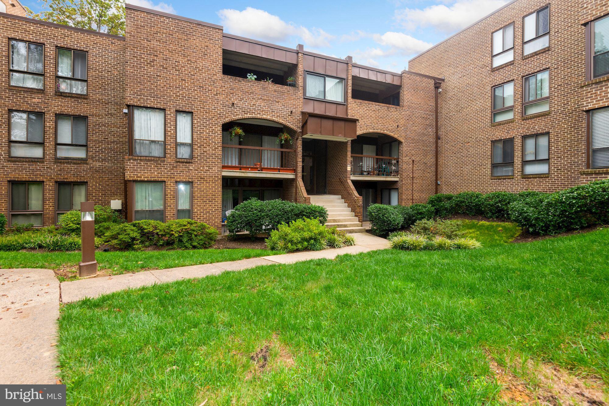 CHESTNUT GROVE - Residential