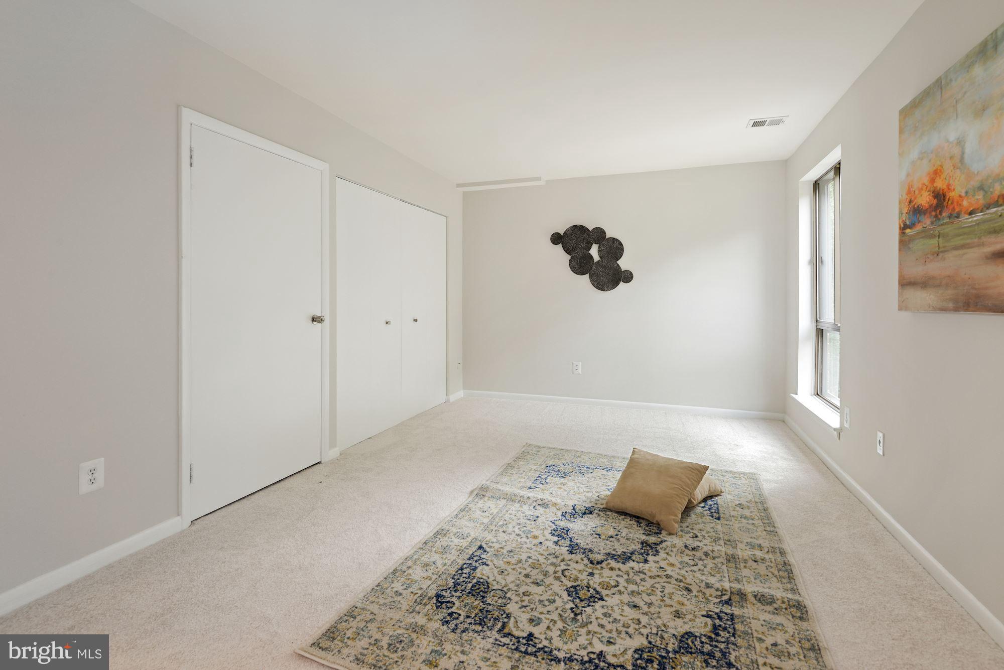 CHESTNUT GROVE - Residential