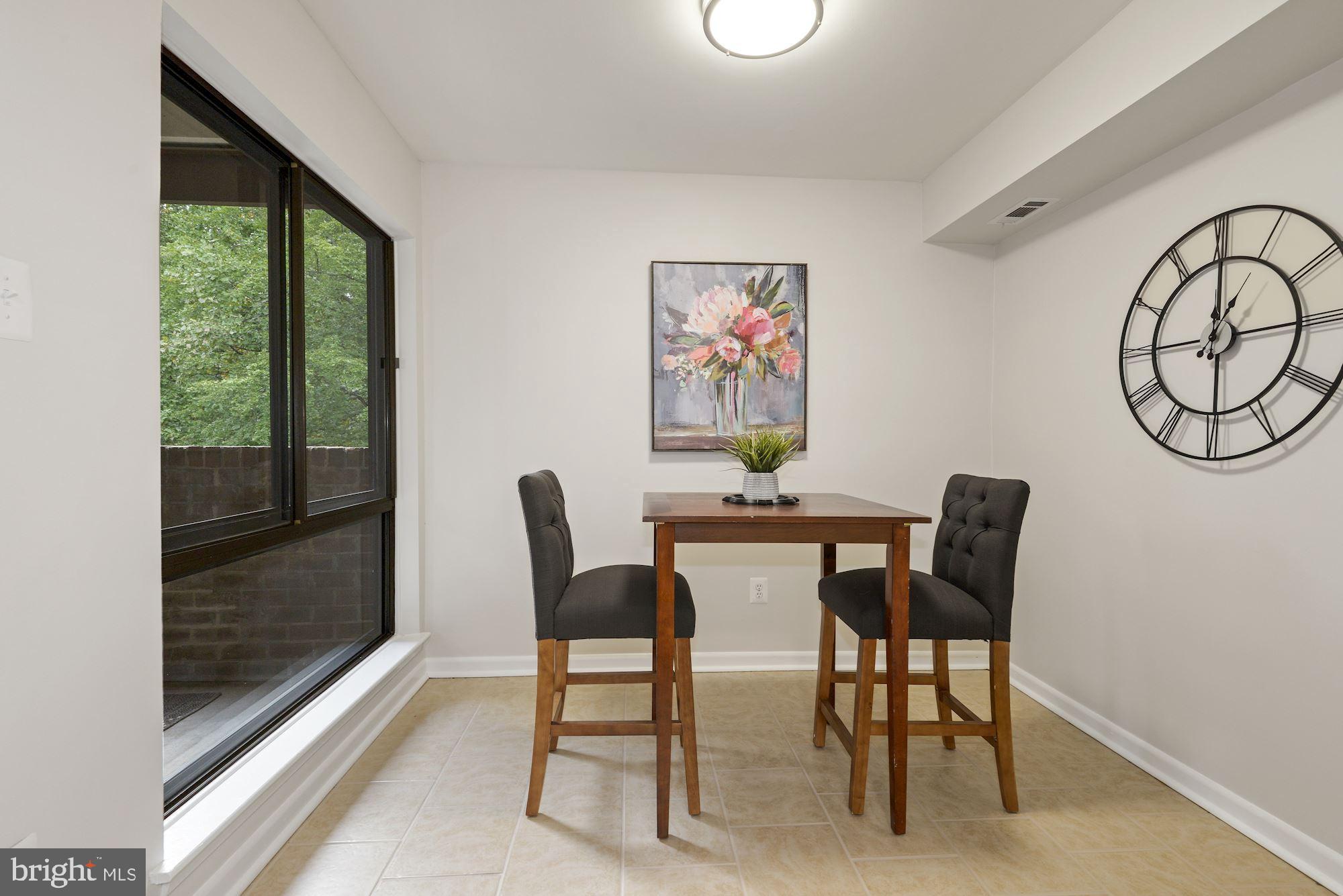 CHESTNUT GROVE - Residential