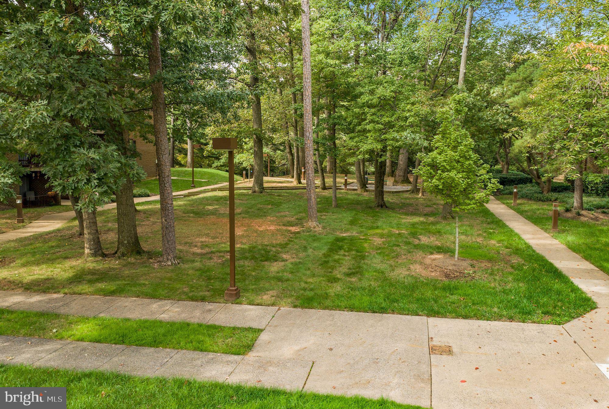 CHESTNUT GROVE - Residential