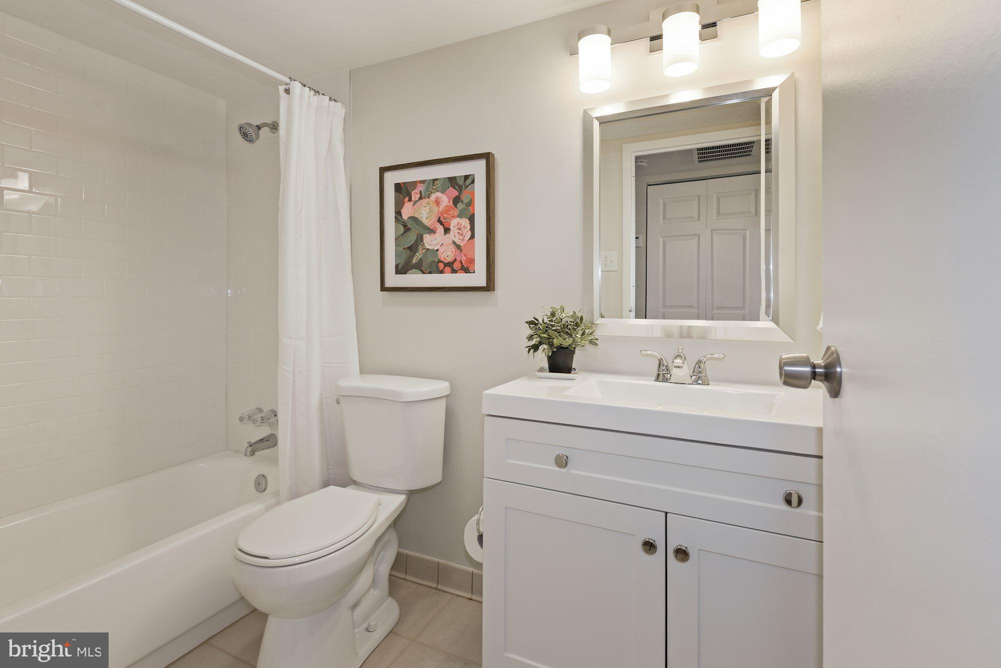 CHESTNUT GROVE - Residential