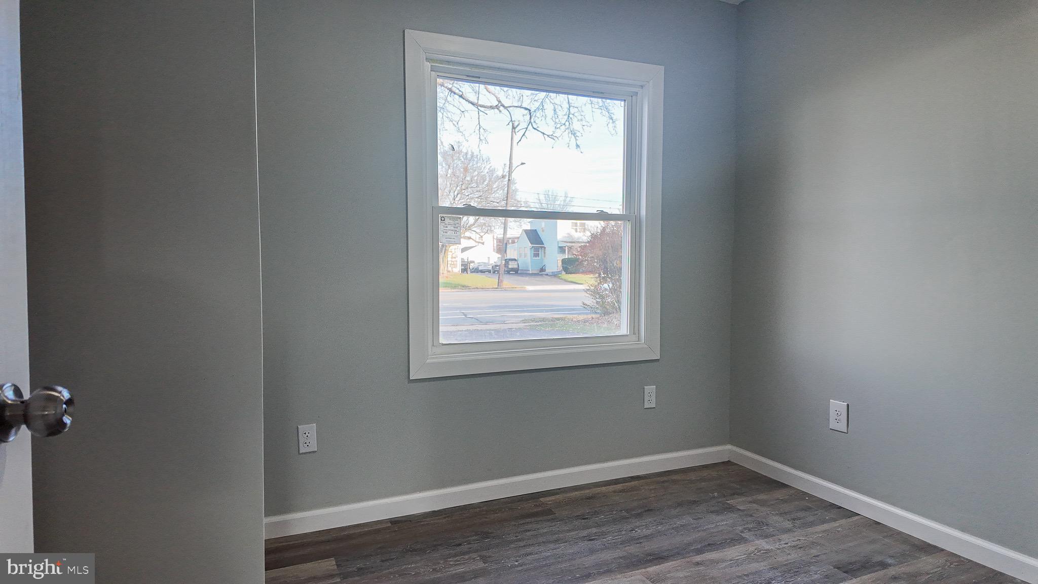 ACADEMY GARDENS - Residential