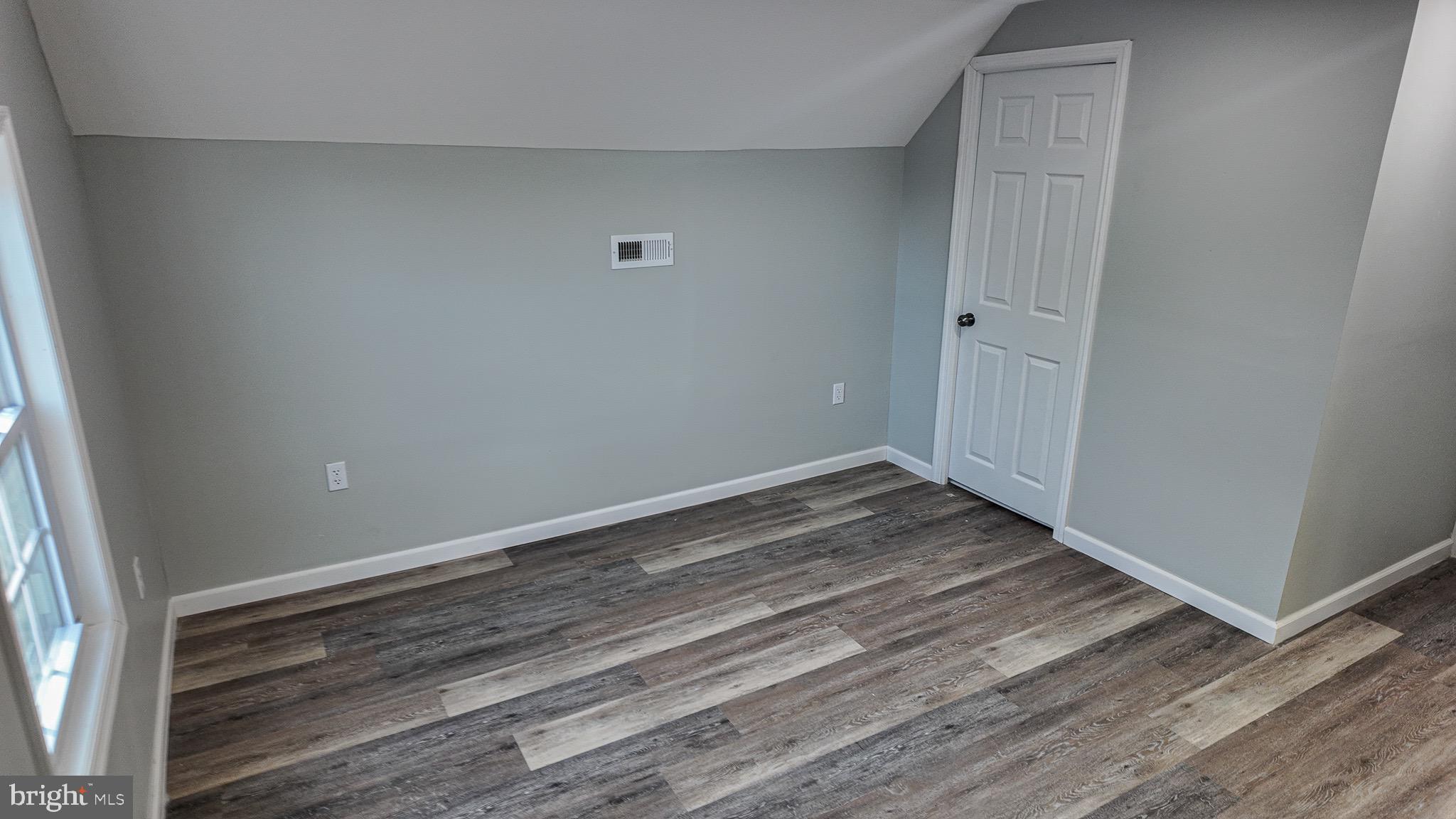 ACADEMY GARDENS - Residential