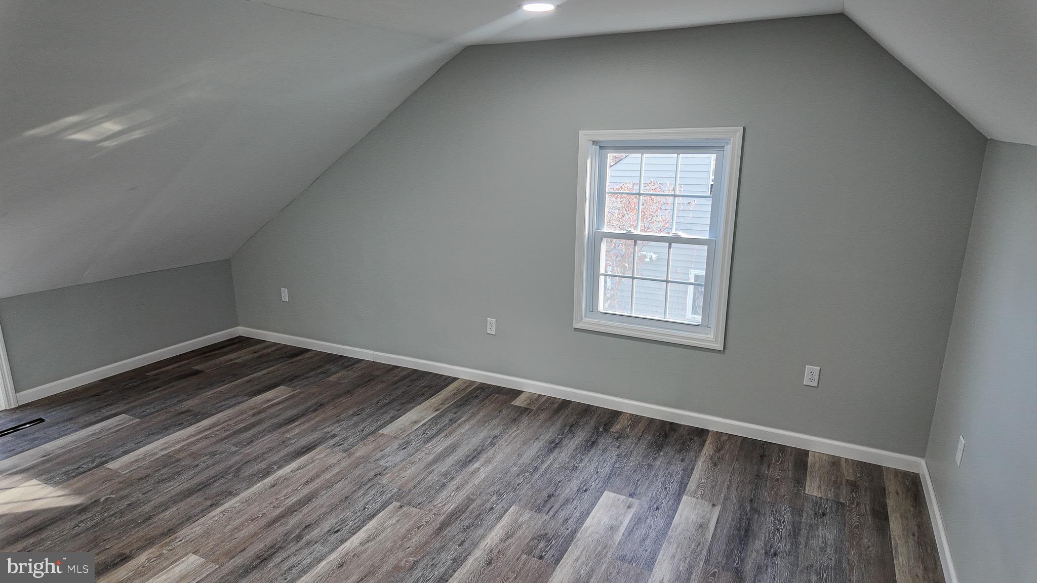 ACADEMY GARDENS - Residential