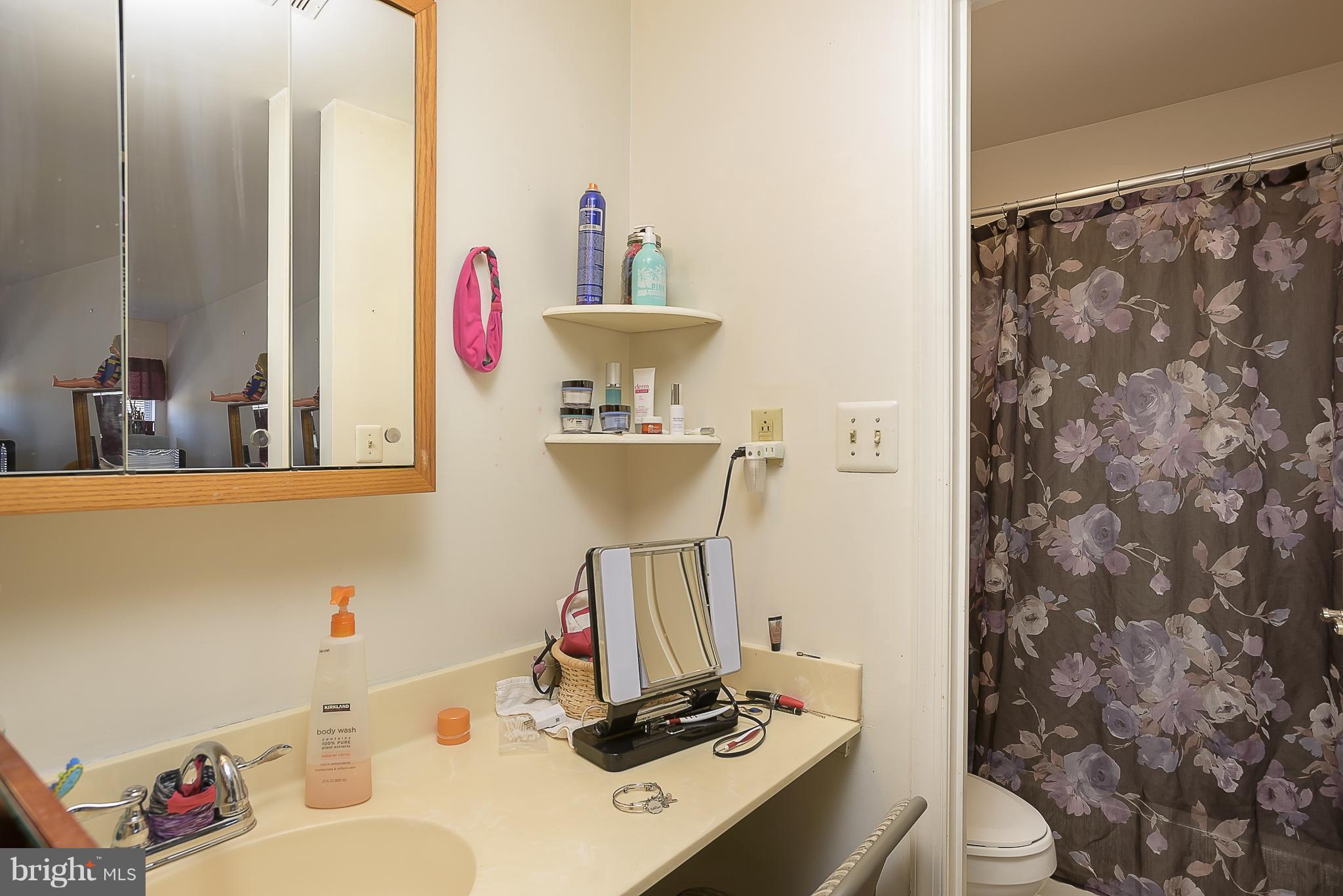 MONTGOMERY RUN - Residential