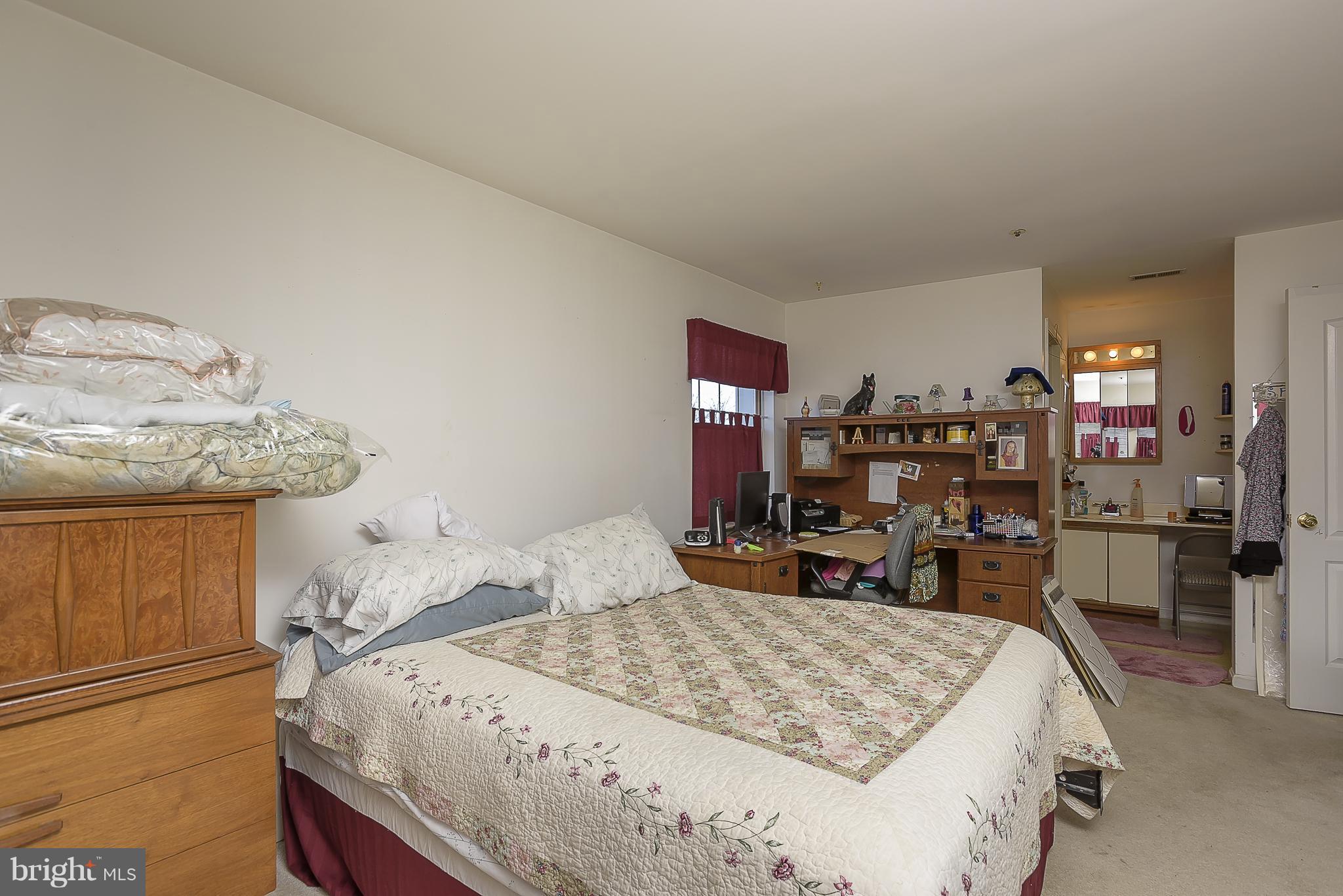 MONTGOMERY RUN - Residential