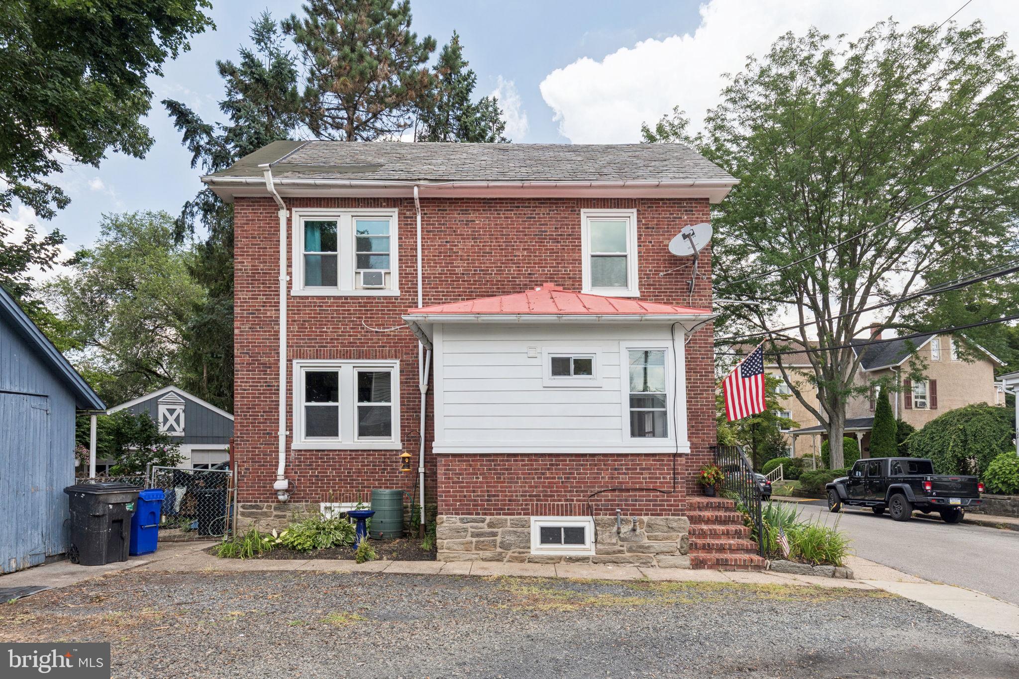 401 LINDEN STREET