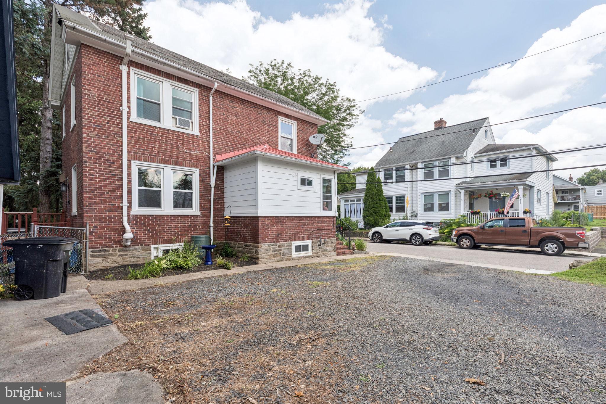 401 LINDEN STREET