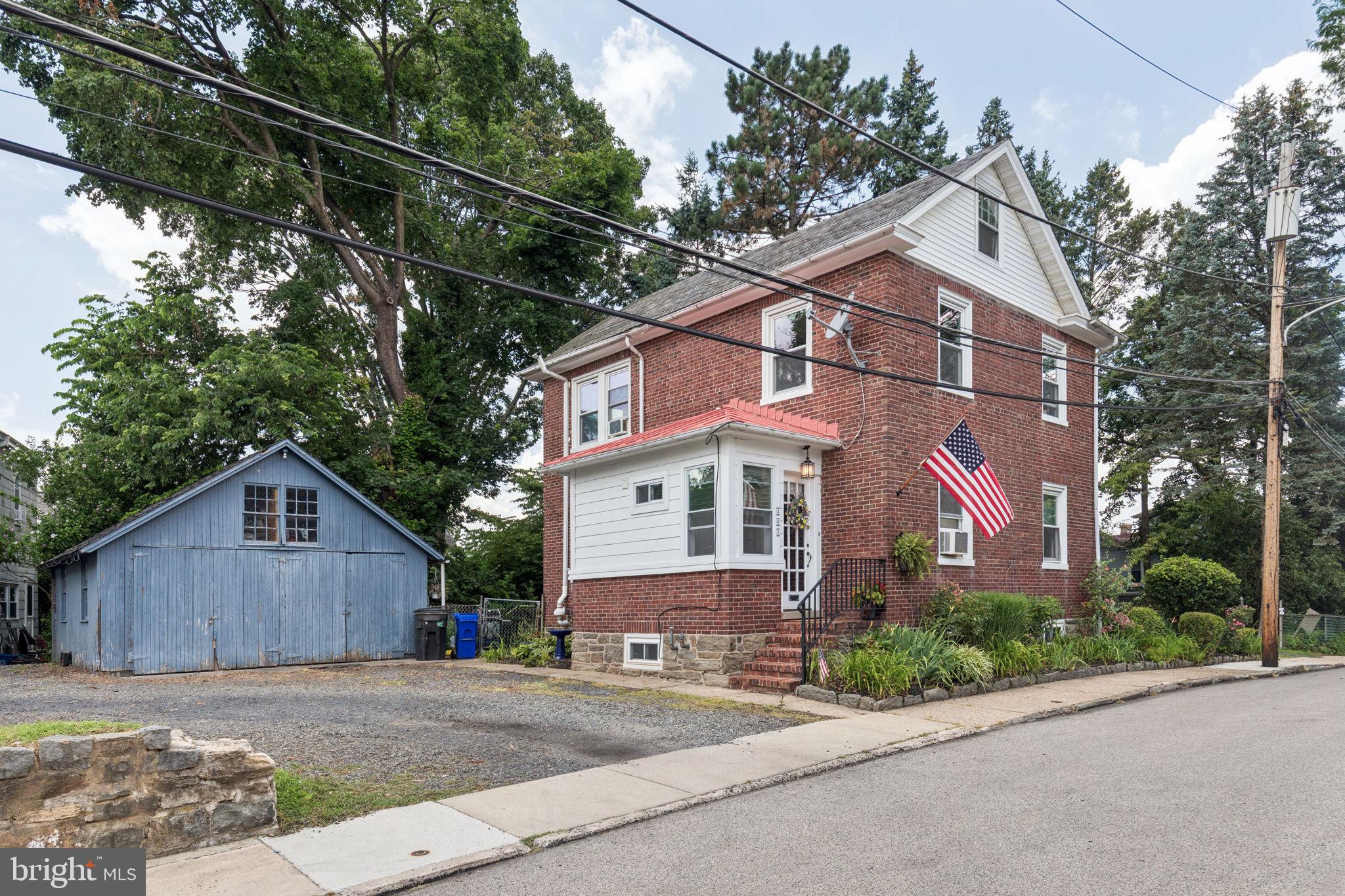 401 LINDEN STREET