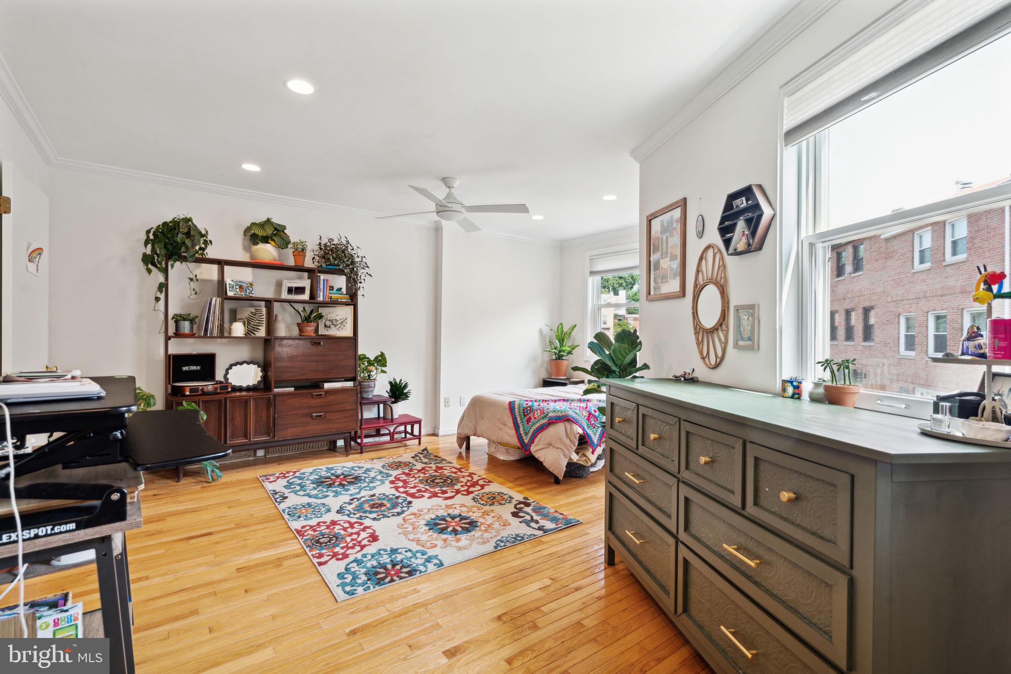 ART MUSEUM AREA - Residential