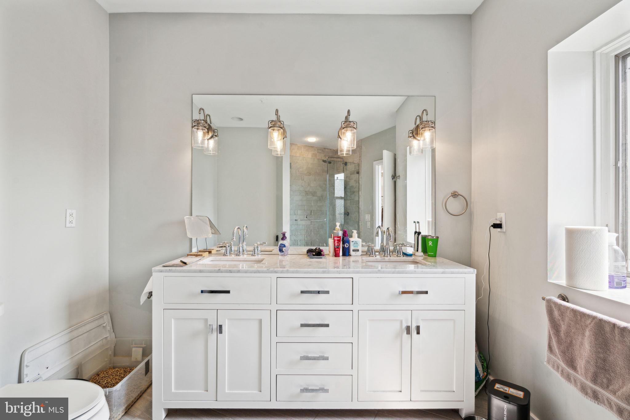 ART MUSEUM AREA - Residential