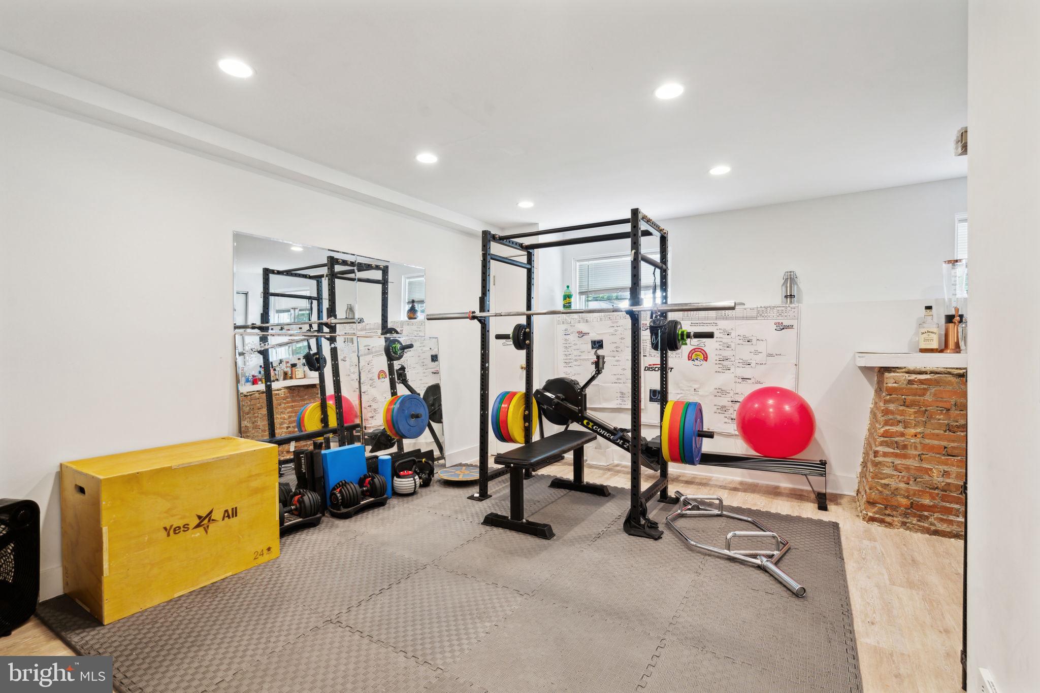 ART MUSEUM AREA - Residential