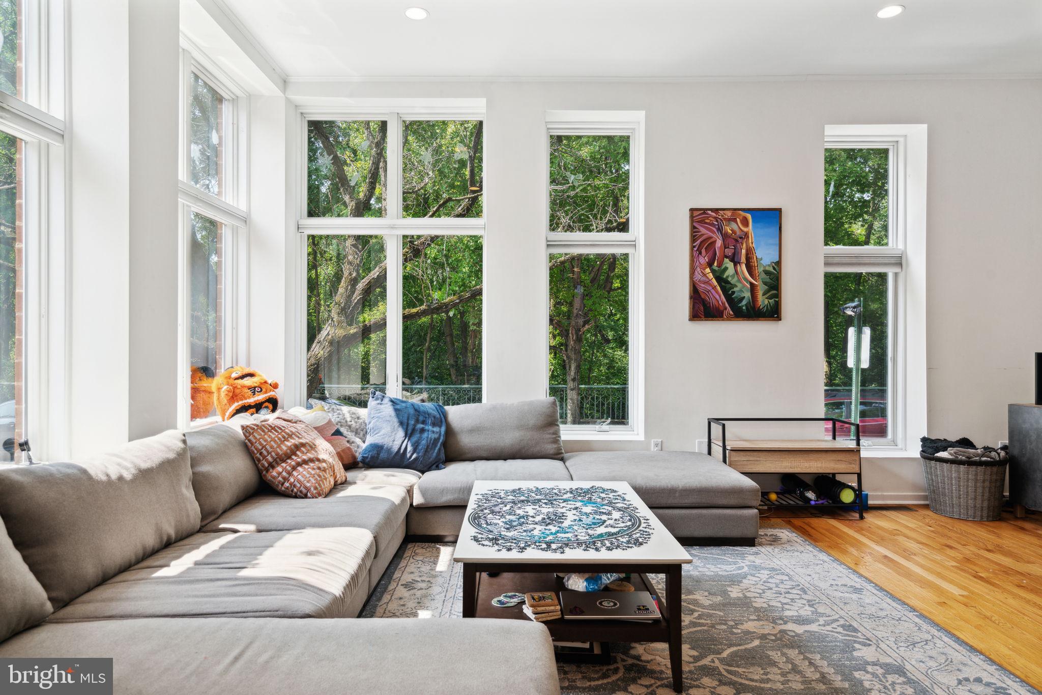 ART MUSEUM AREA - Residential