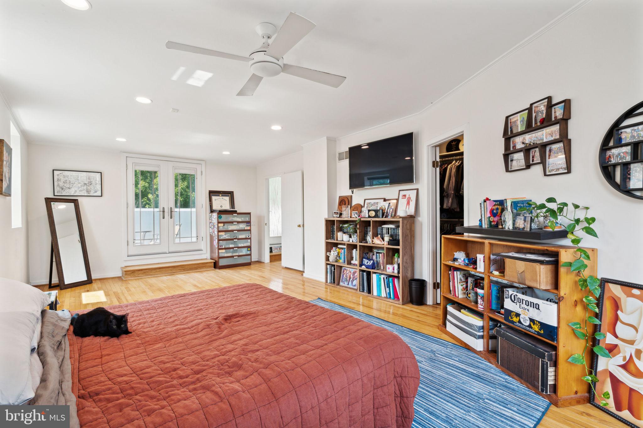 ART MUSEUM AREA - Residential