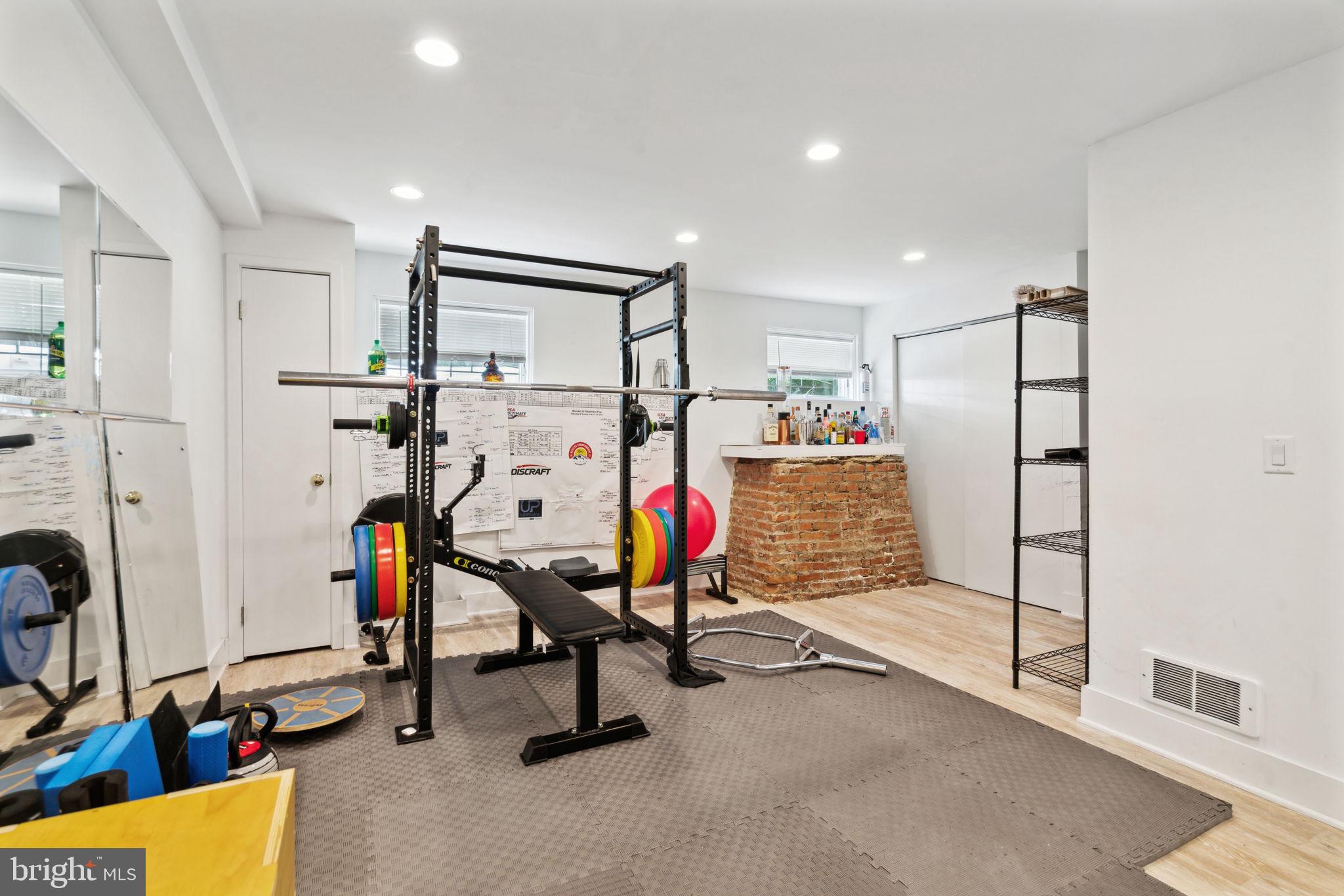 ART MUSEUM AREA - Residential