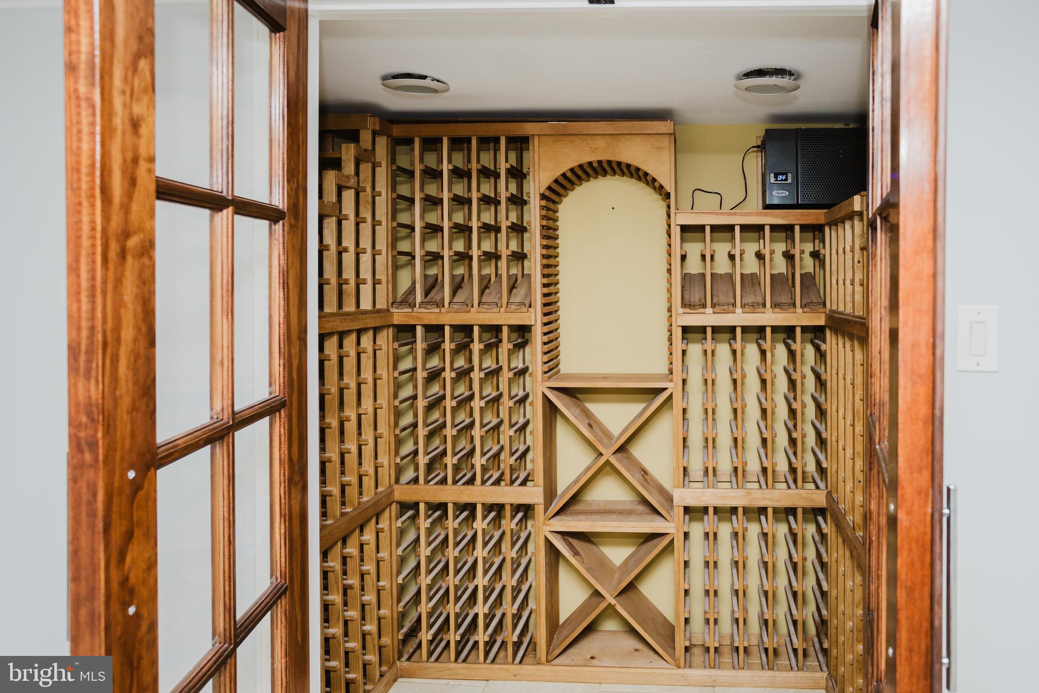 GUNDERVALE - Residential