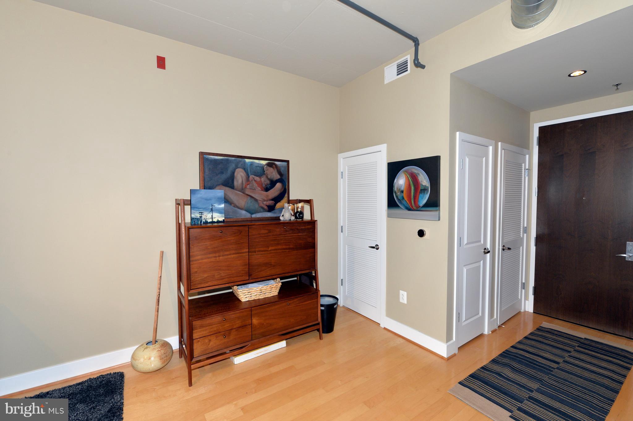 CONDOS AT CARLYLE SQUARE - Residential