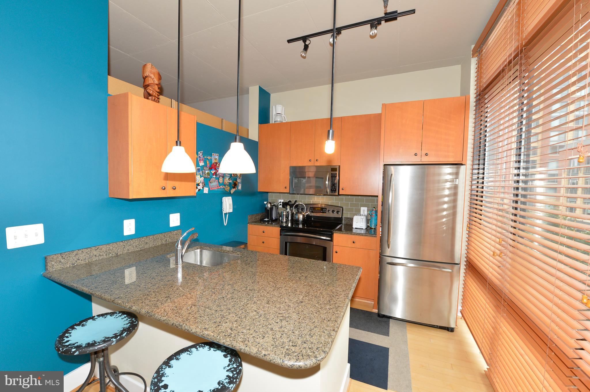 CONDOS AT CARLYLE SQUARE - Residential