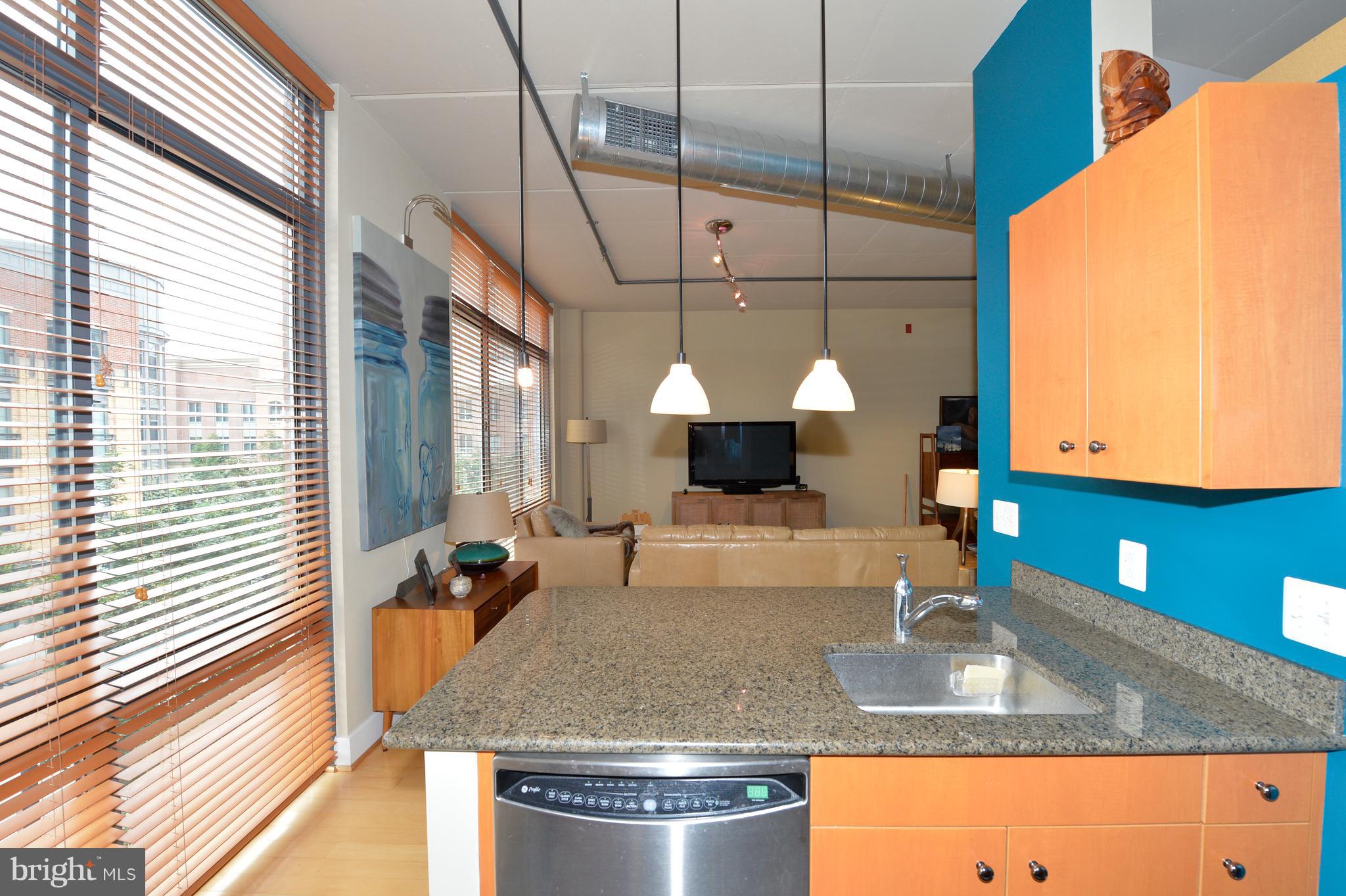 CONDOS AT CARLYLE SQUARE - Residential