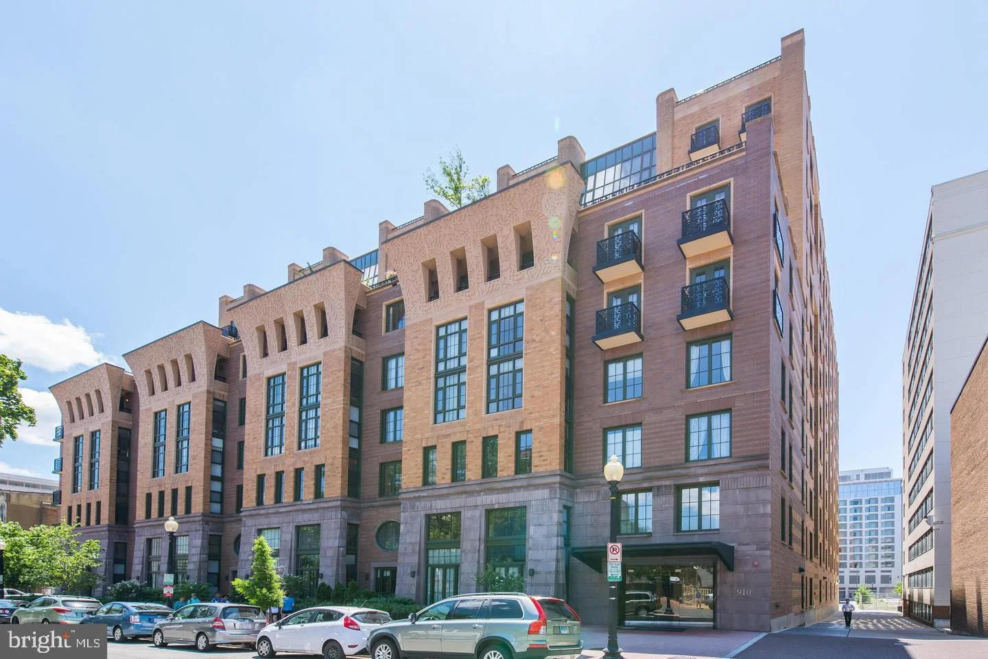 910 M Street NW Unit 323, Washington, DC 20001