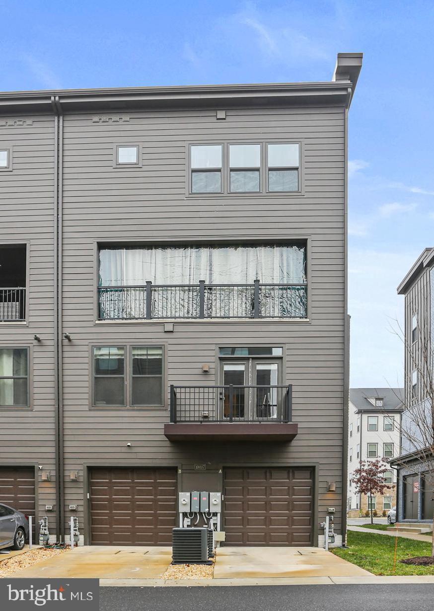 PADDOCK POINTE - Residential Lease