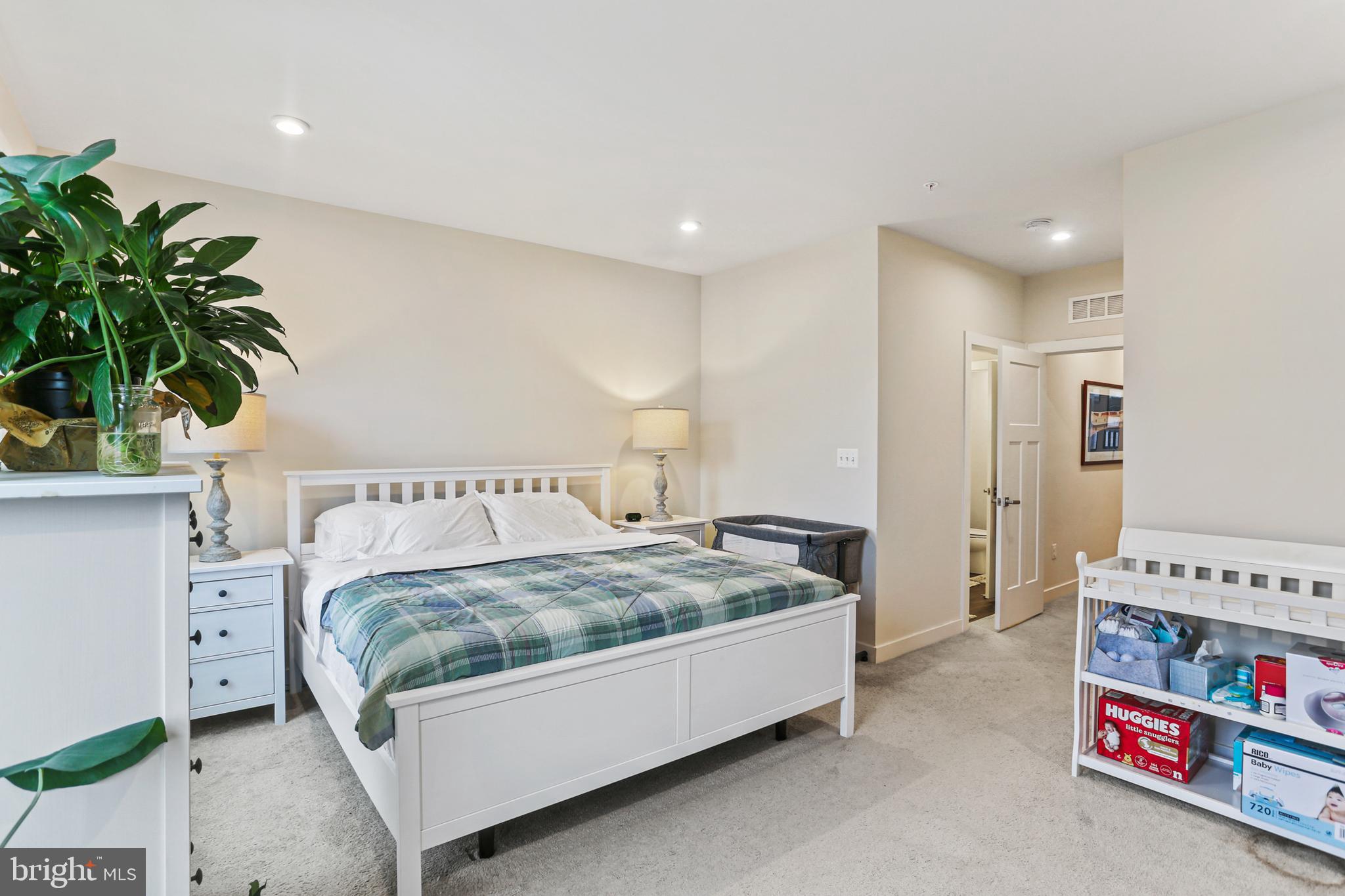 PADDOCK POINTE - Residential Lease