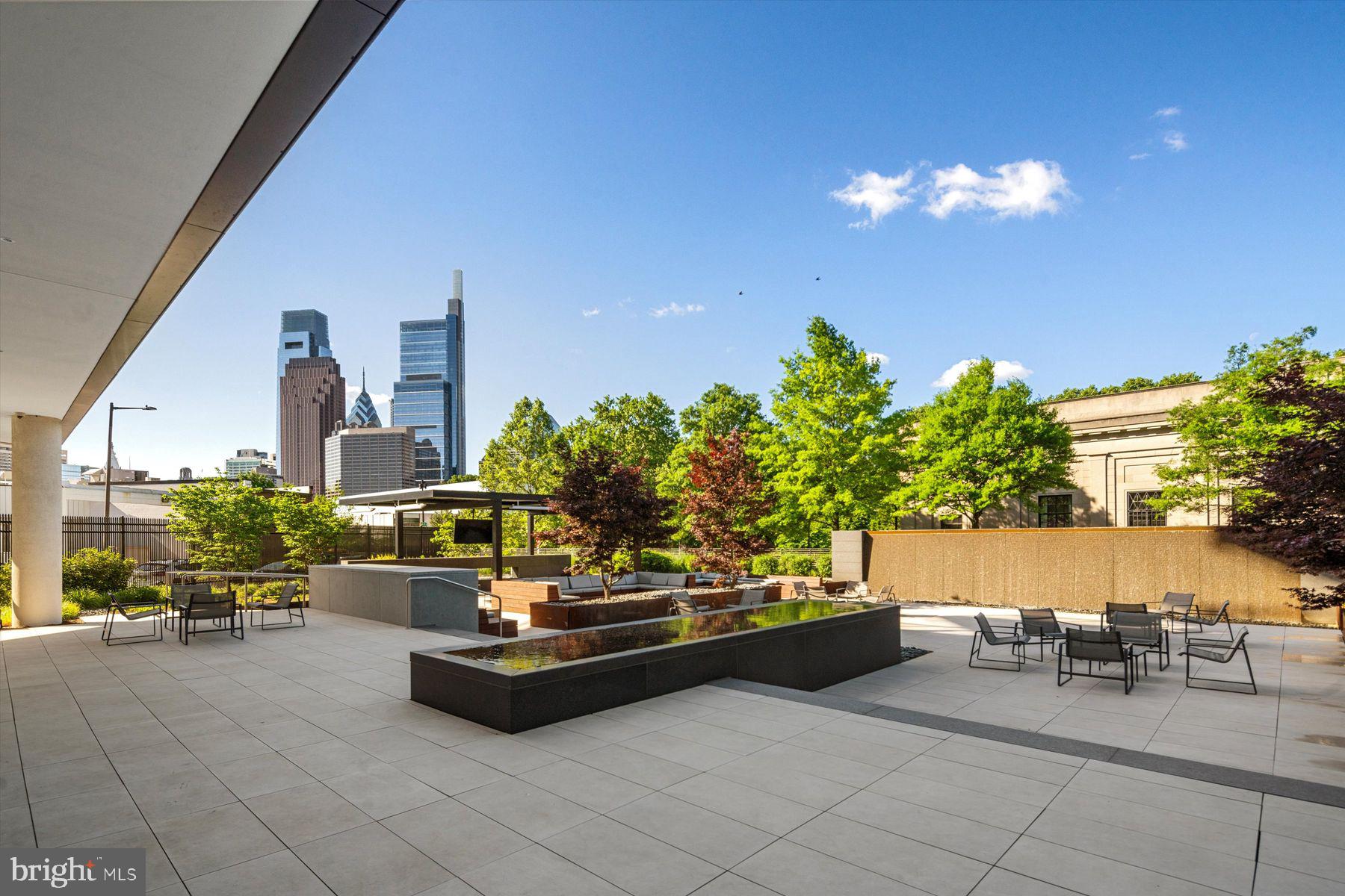 LOGAN SQUARE - Residential Lease