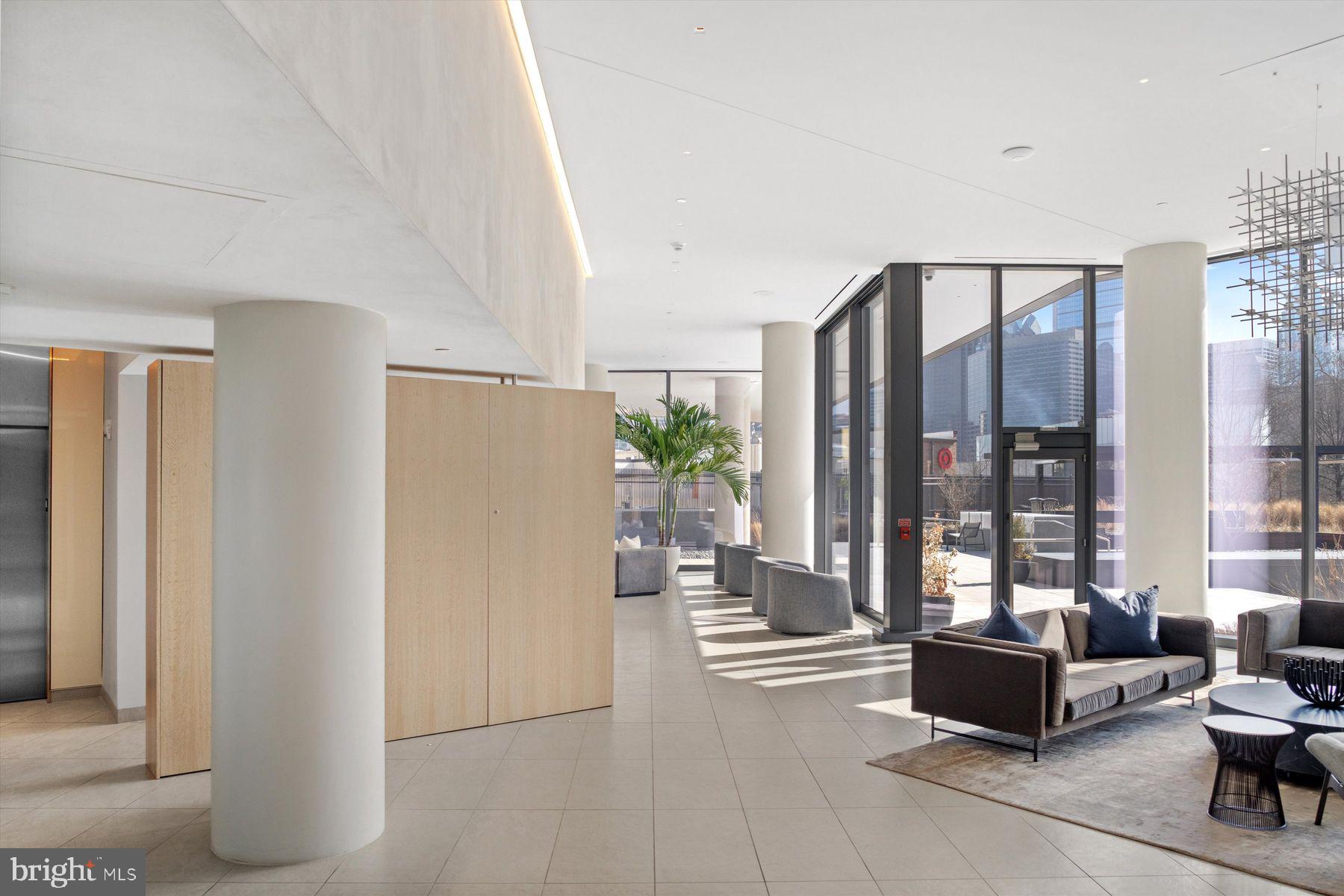 LOGAN SQUARE - Residential Lease