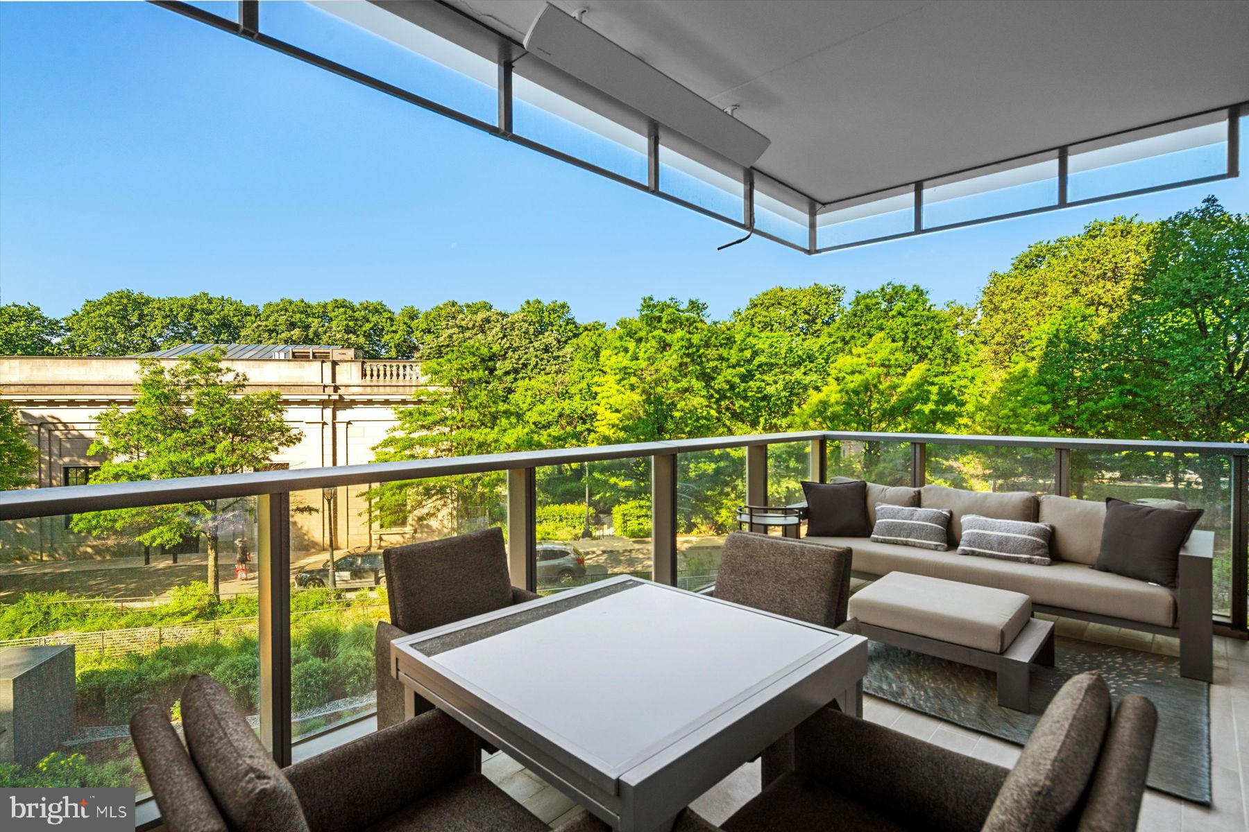 LOGAN SQUARE - Residential Lease