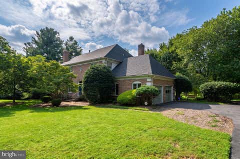 Homes For Rent - 26 Holly Leaf Court<br/> BETHESDA, MD 20817