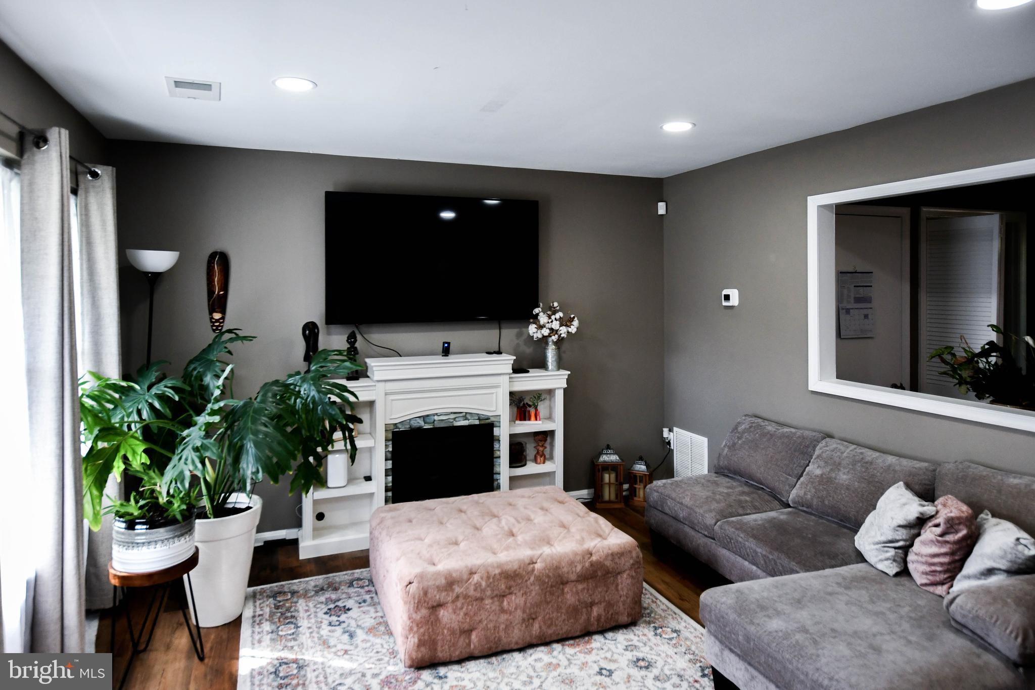 THE MEADOWS - LA PLATA - Residential