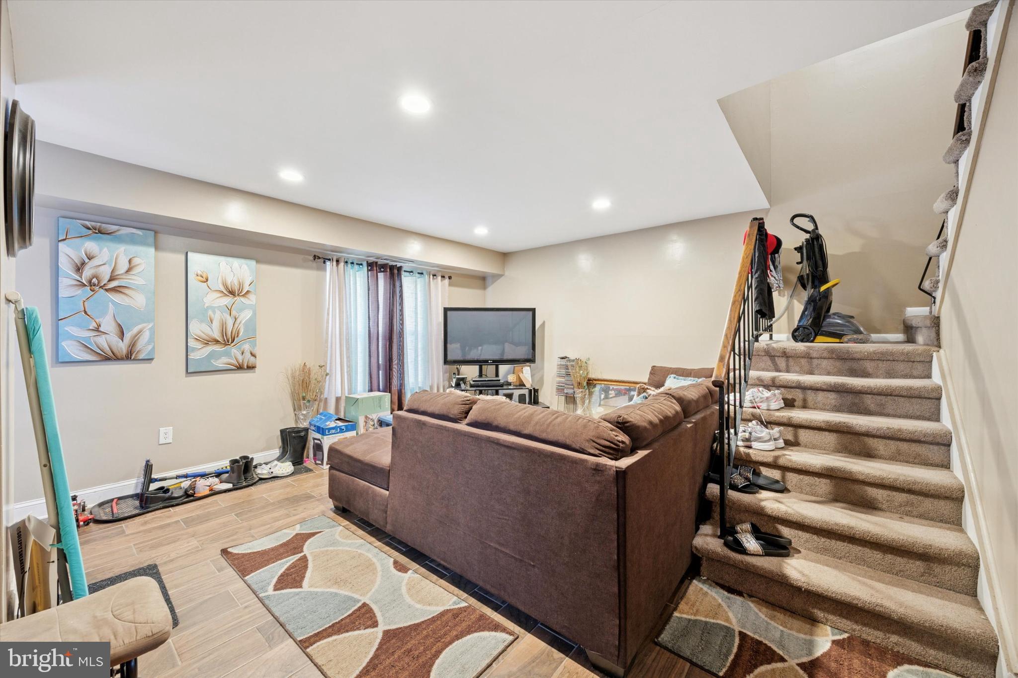 131 CHELSEA CIRCLE B141