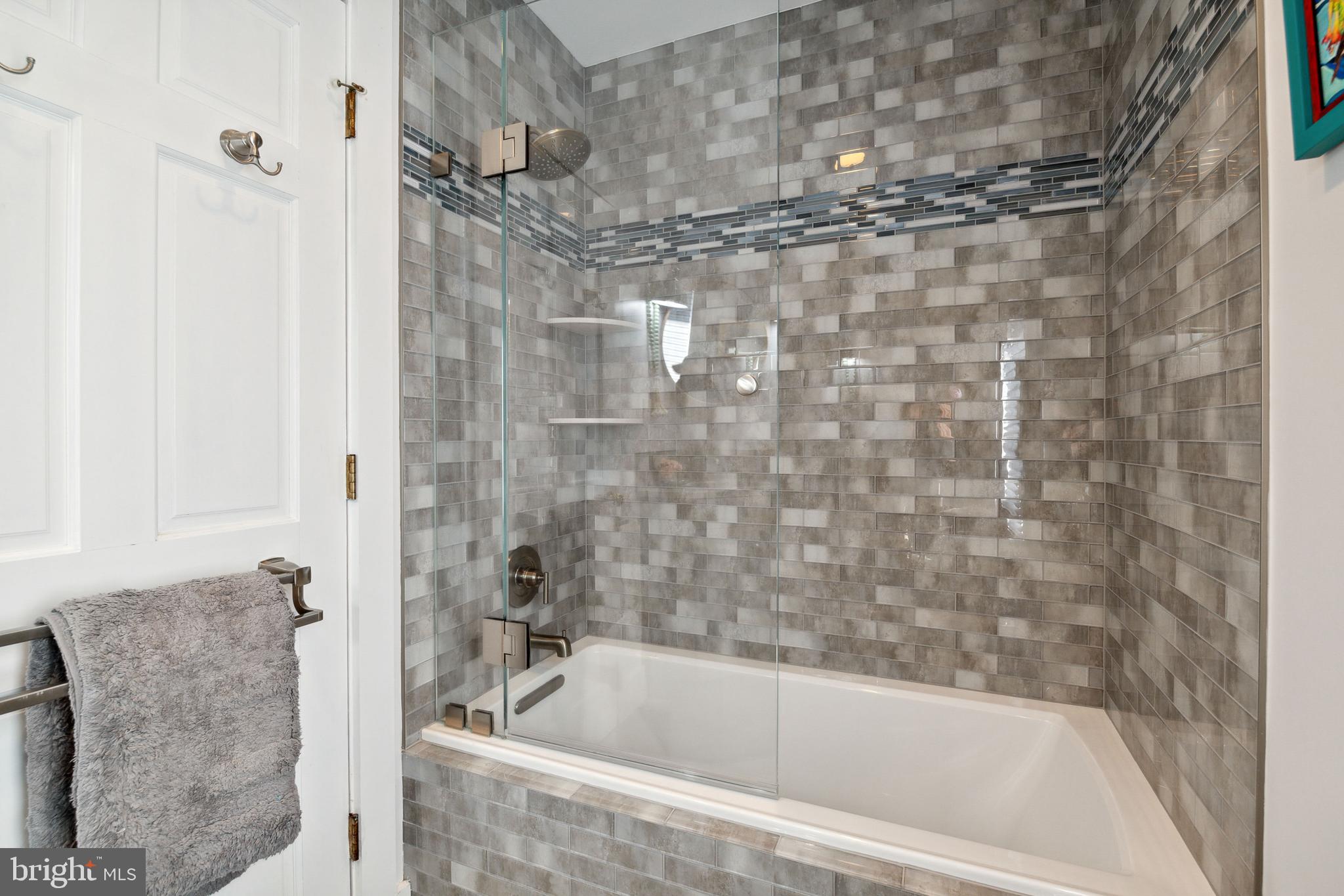 GLEBE HEIGHTS - Residential