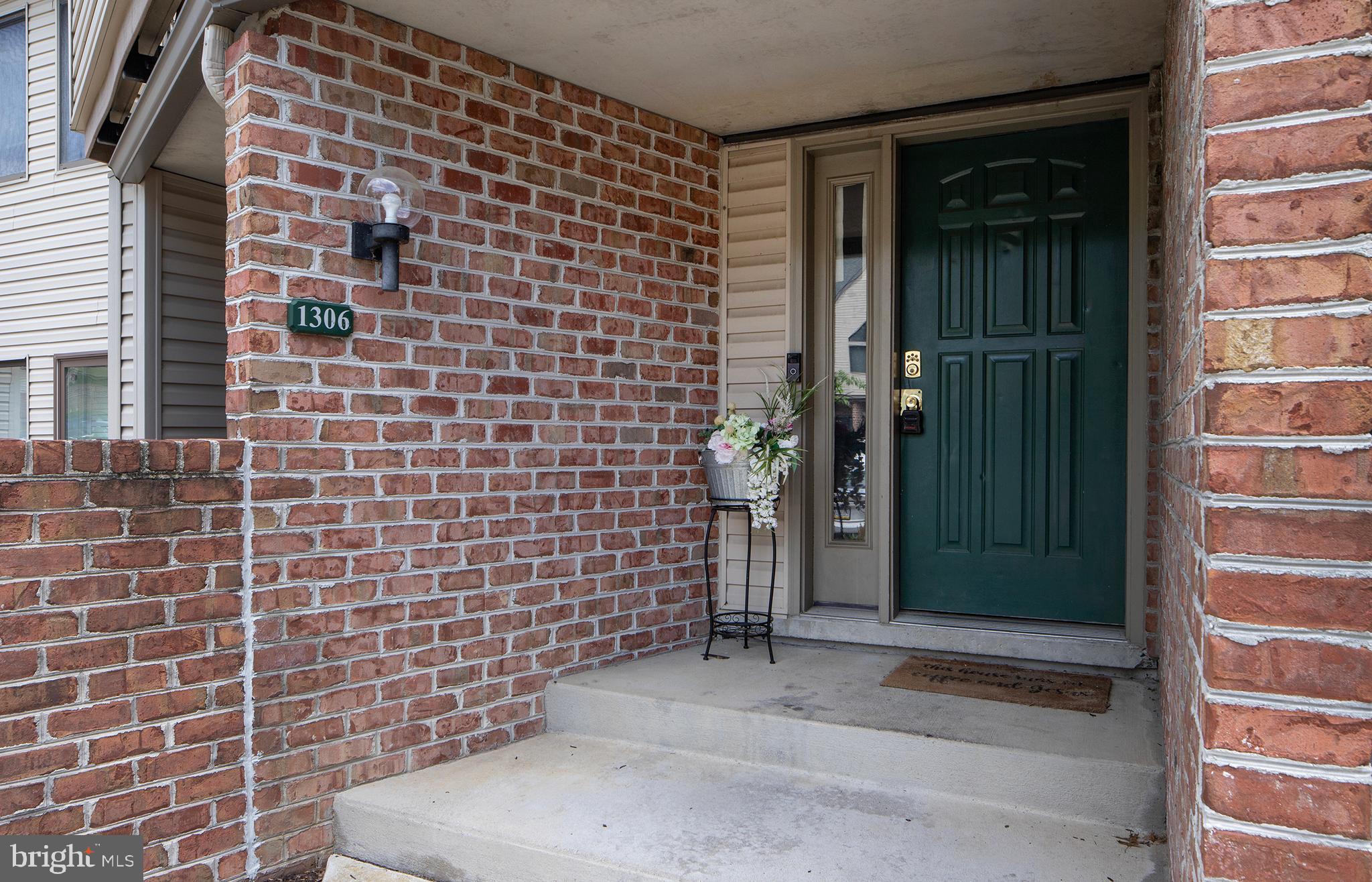 CHERRINGTON - Residential Lease