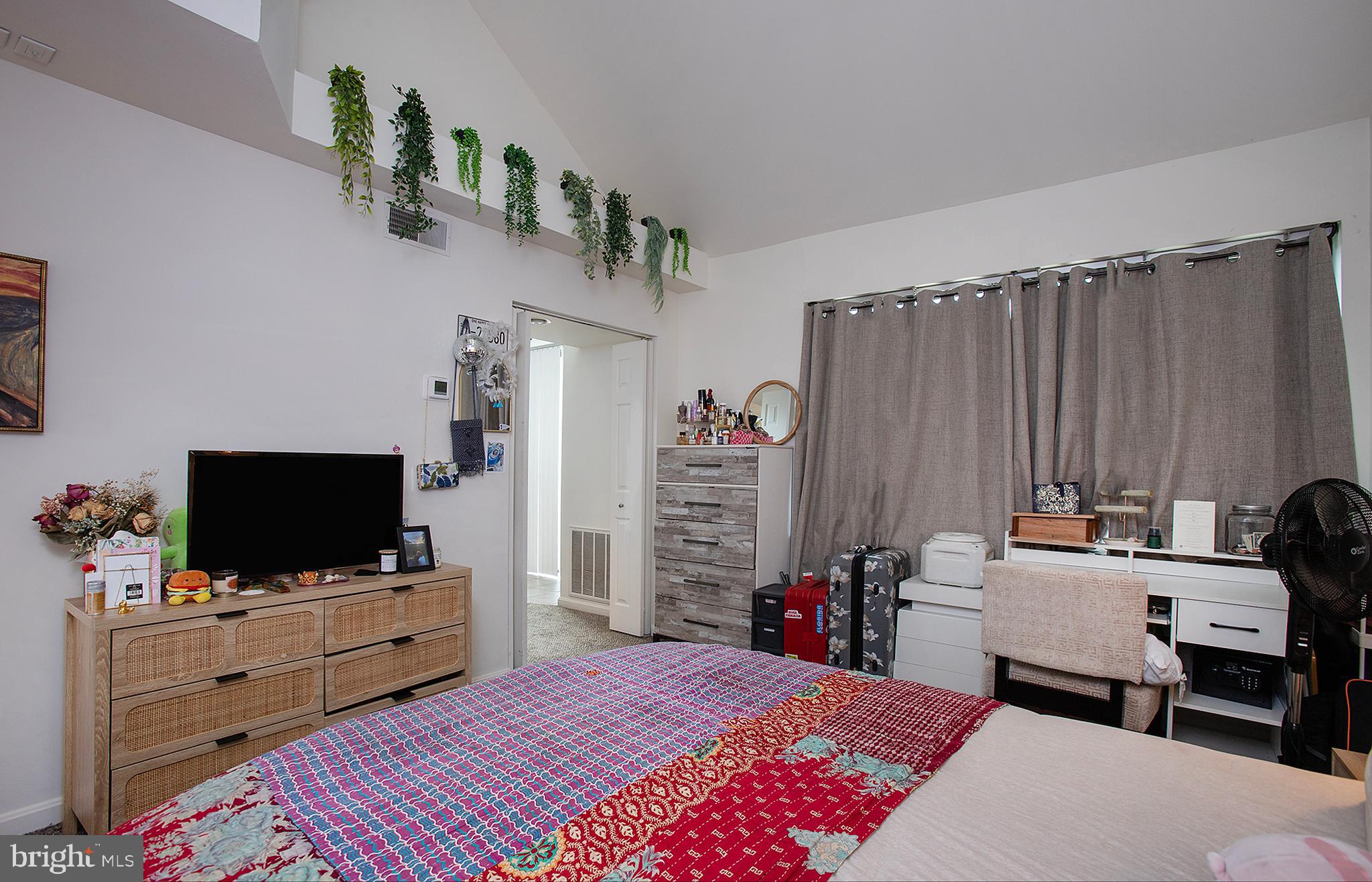 CHERRINGTON - Residential Lease