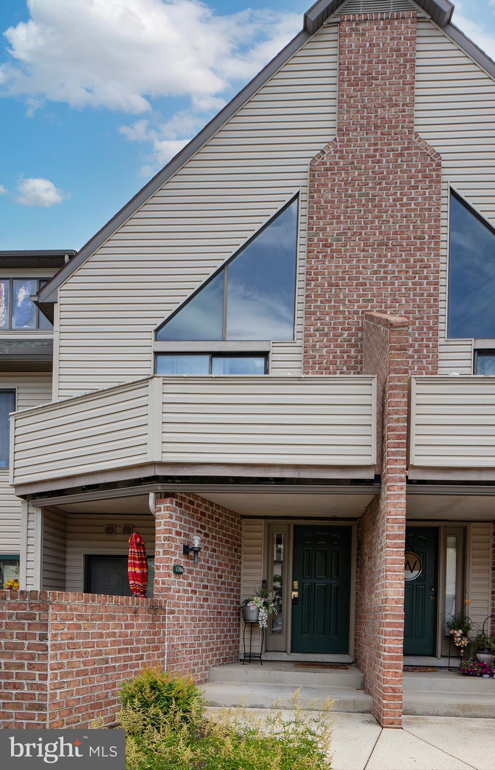 CHERRINGTON - Residential Lease