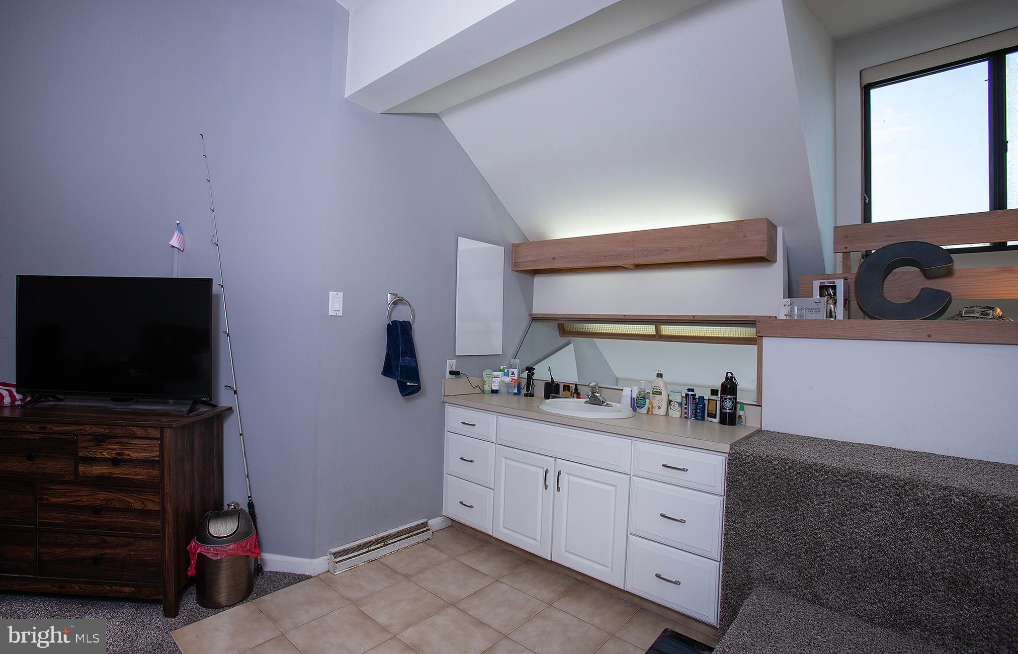 CHERRINGTON - Residential Lease