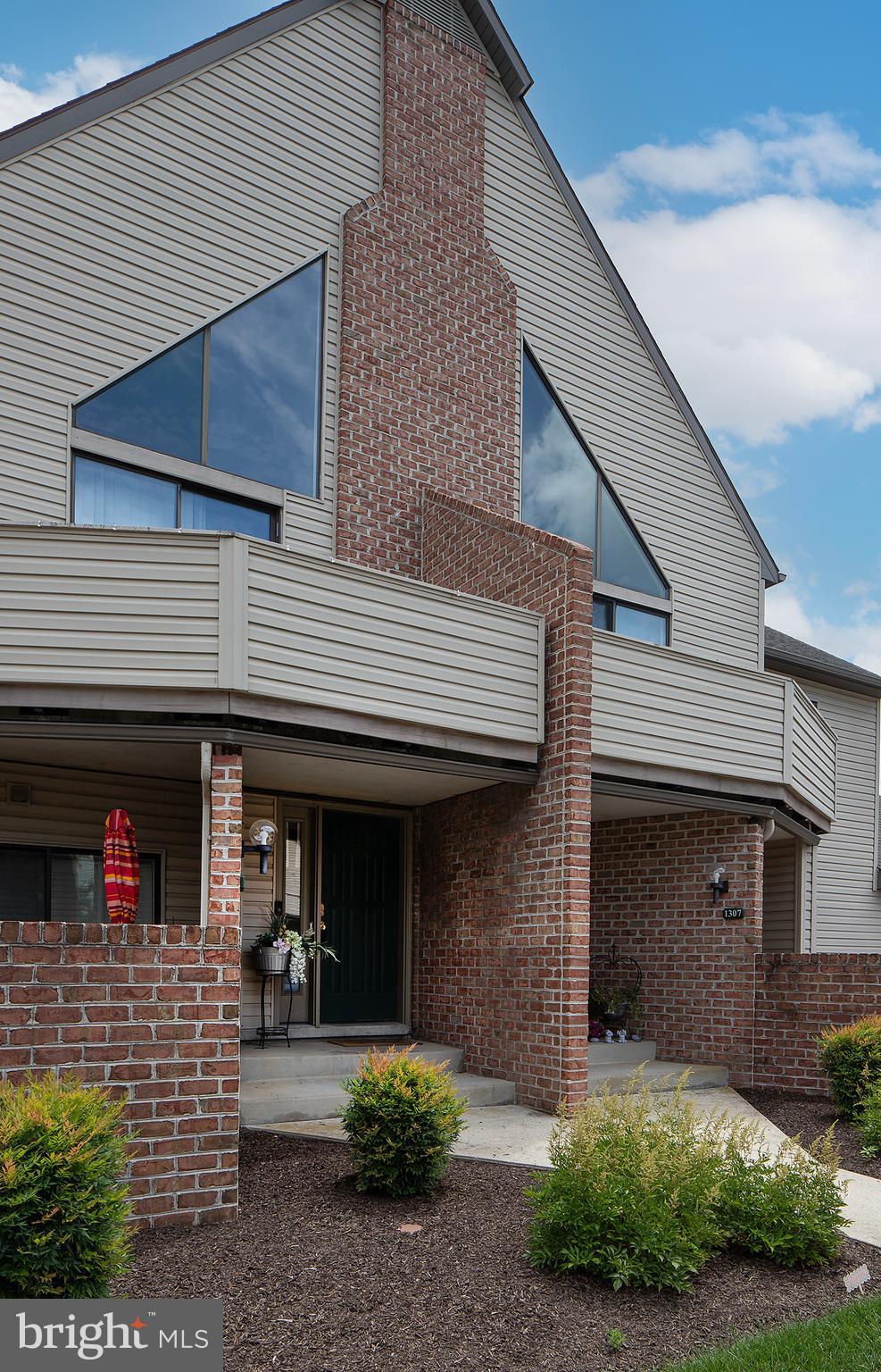 CHERRINGTON - Residential Lease