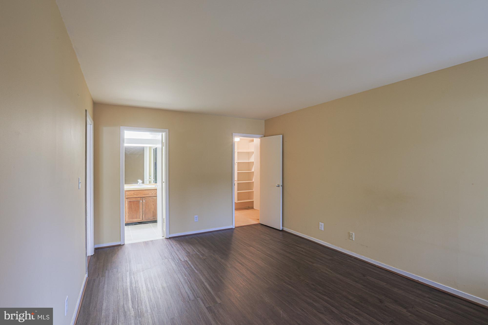 STEVENSON VILLAGE CONDO - Residential