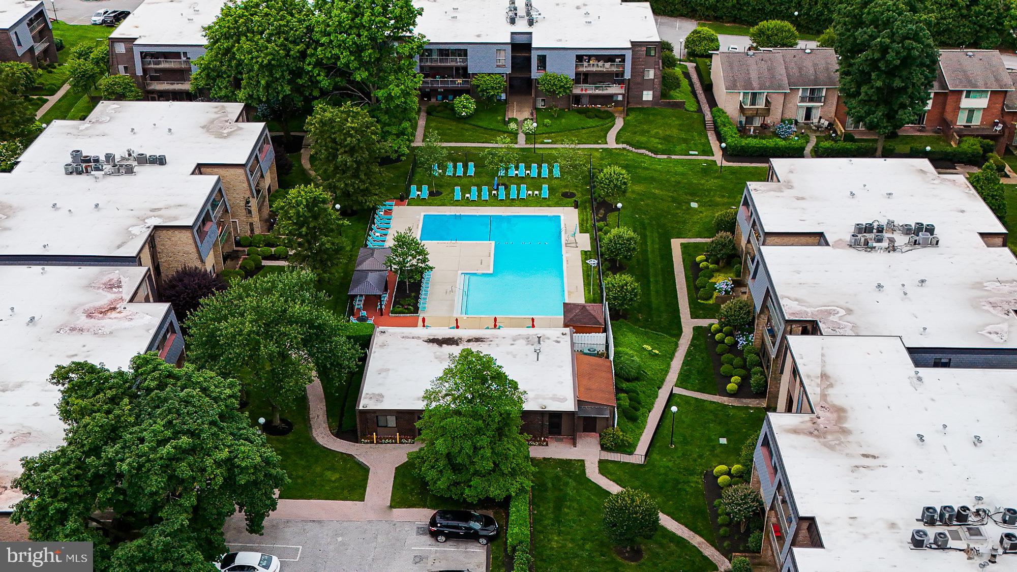 STEVENSON VILLAGE CONDO - Residential