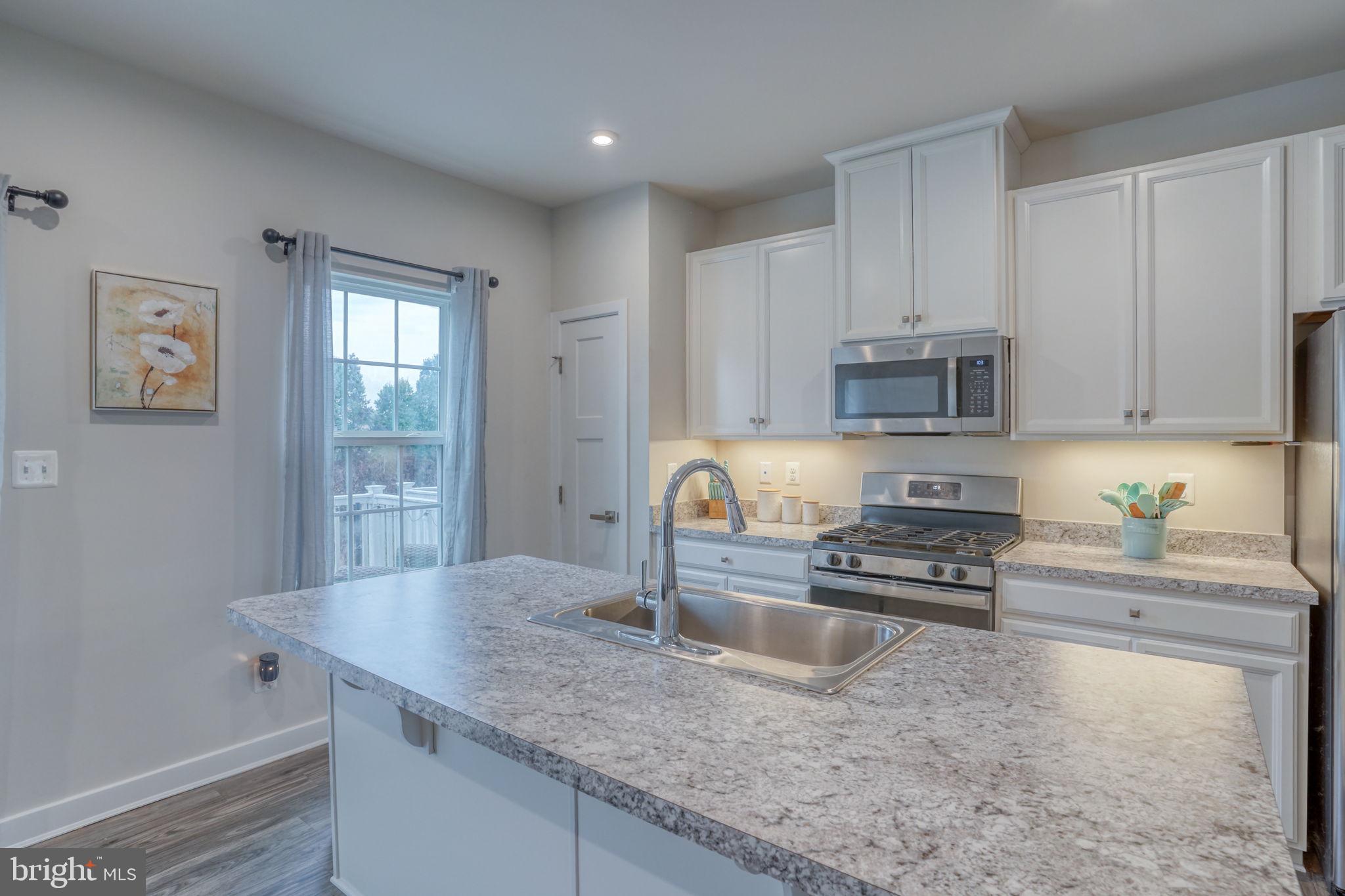 WHITEWOOD VILLAGE - Residential