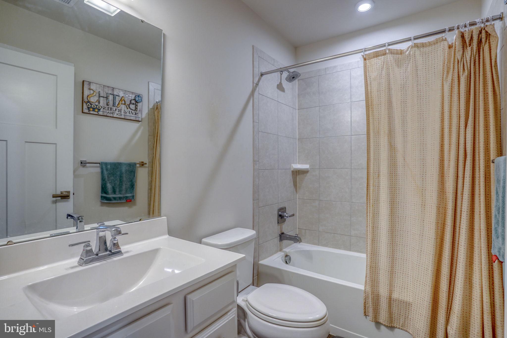 WHITEWOOD VILLAGE - Residential