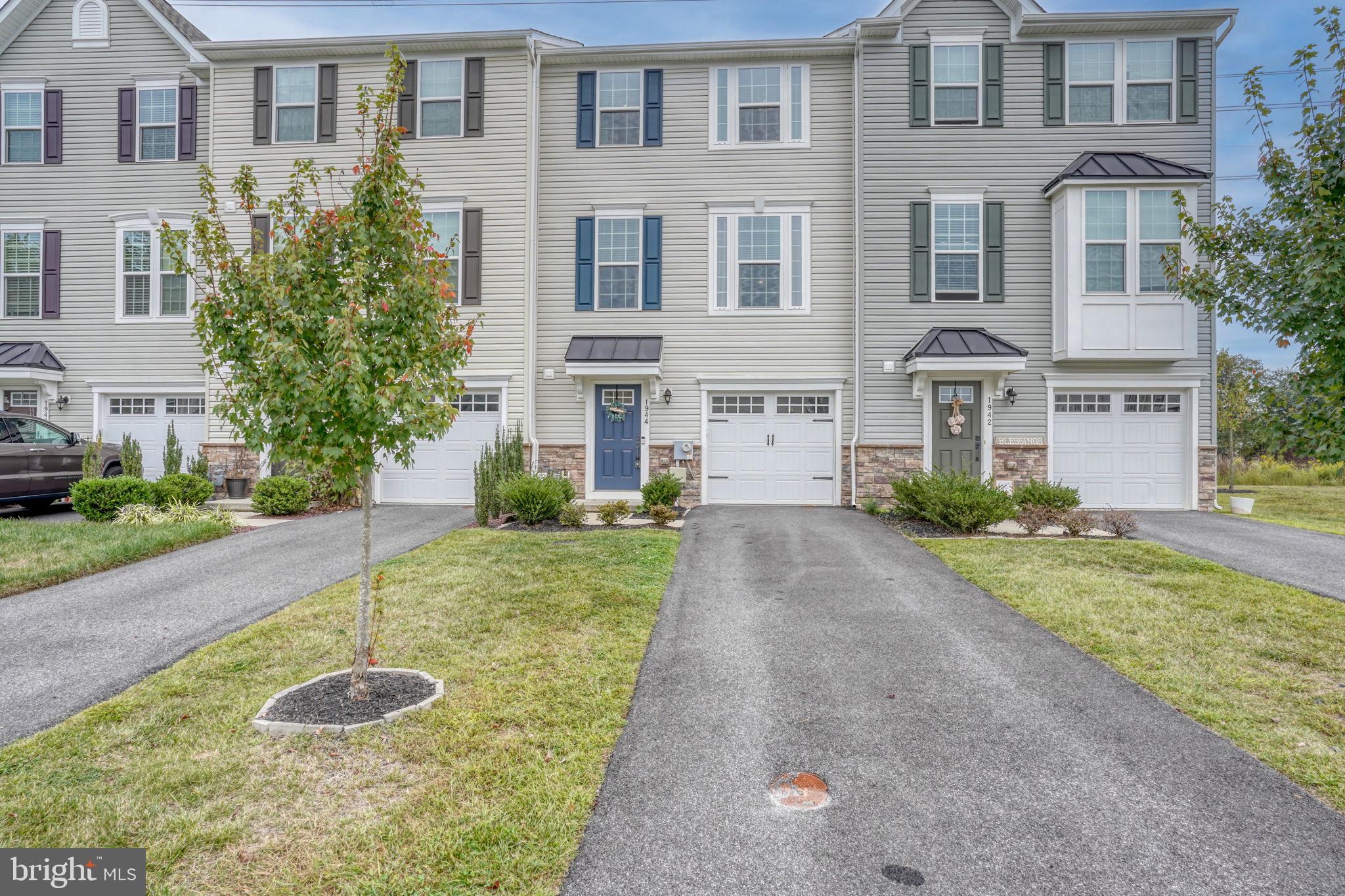 WHITEWOOD VILLAGE - Residential