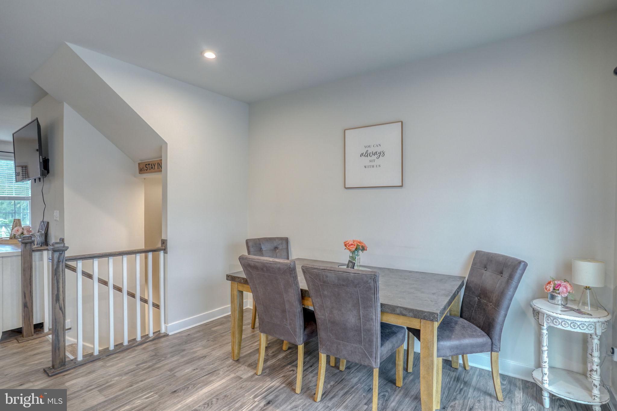 WHITEWOOD VILLAGE - Residential