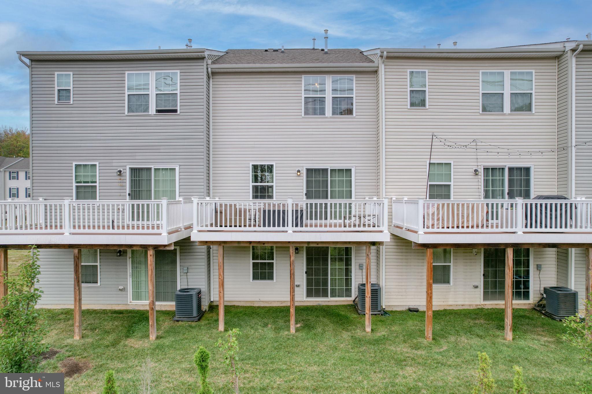 WHITEWOOD VILLAGE - Residential