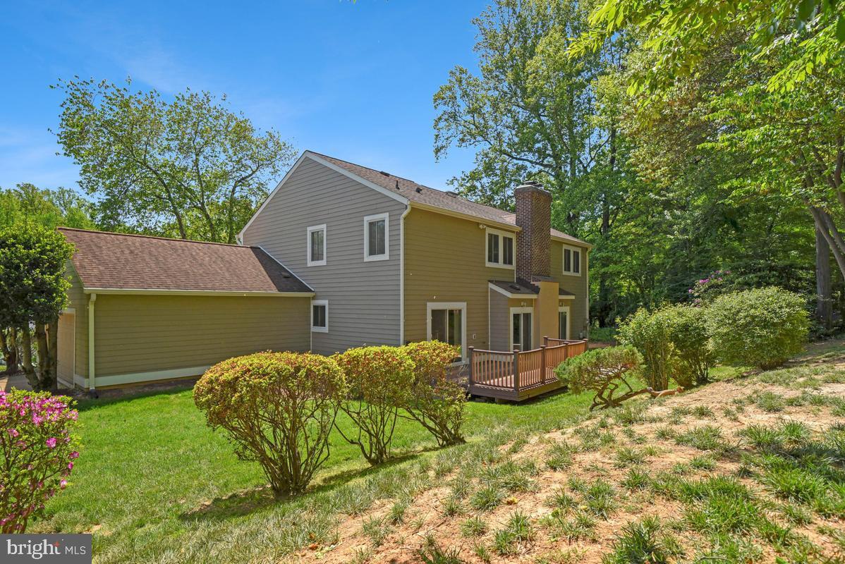 FOX MILL WOODS - Residential