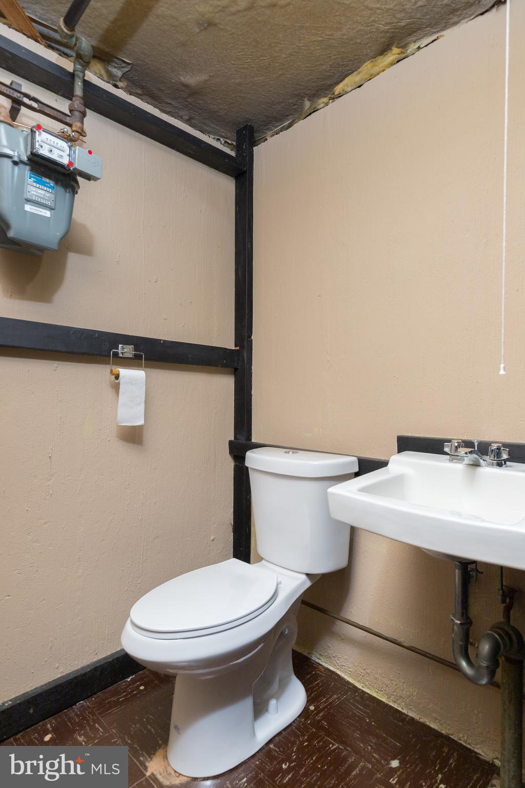 HOLLAND HILL - Residential