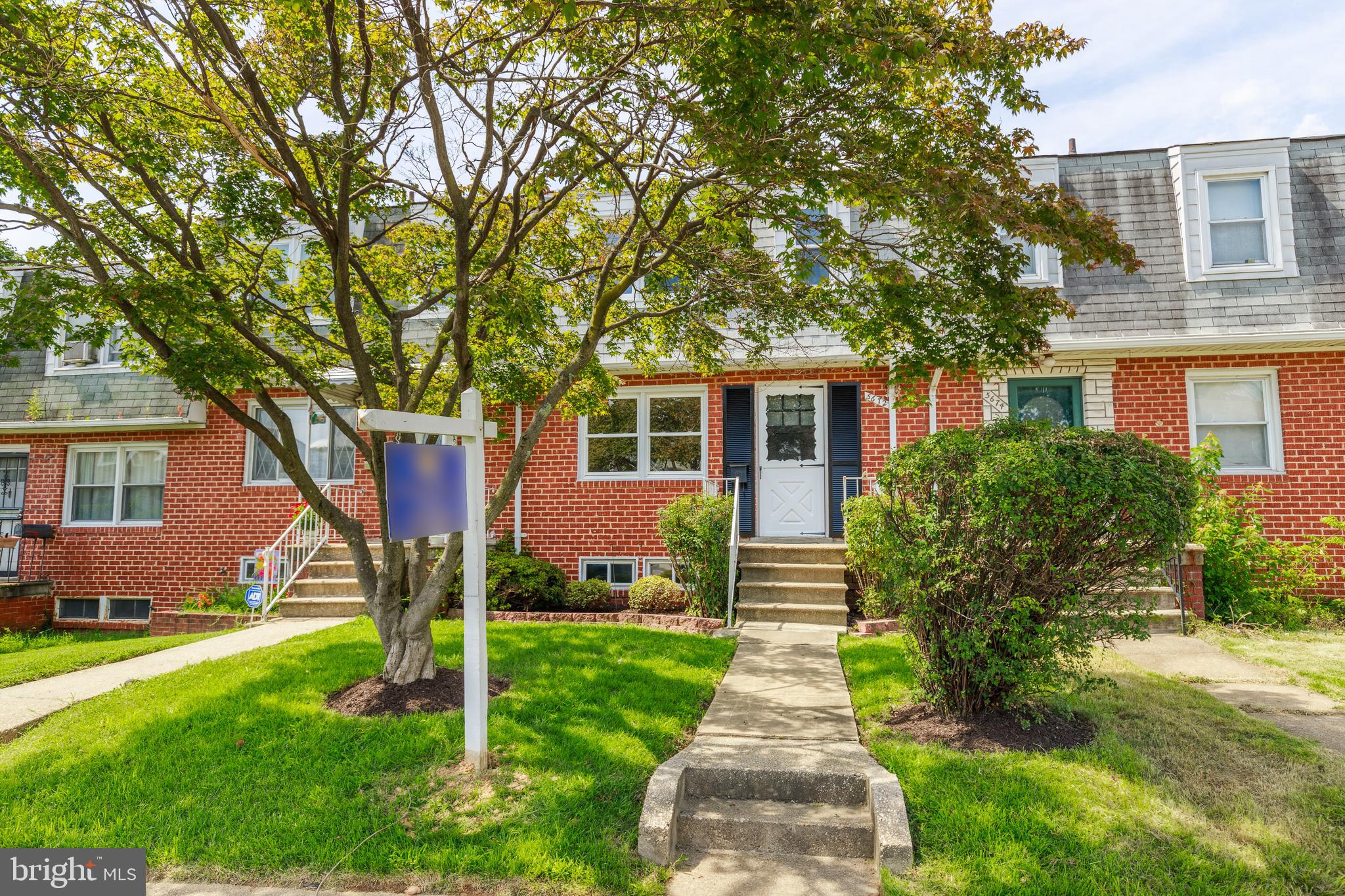 HOLLAND HILL - Residential