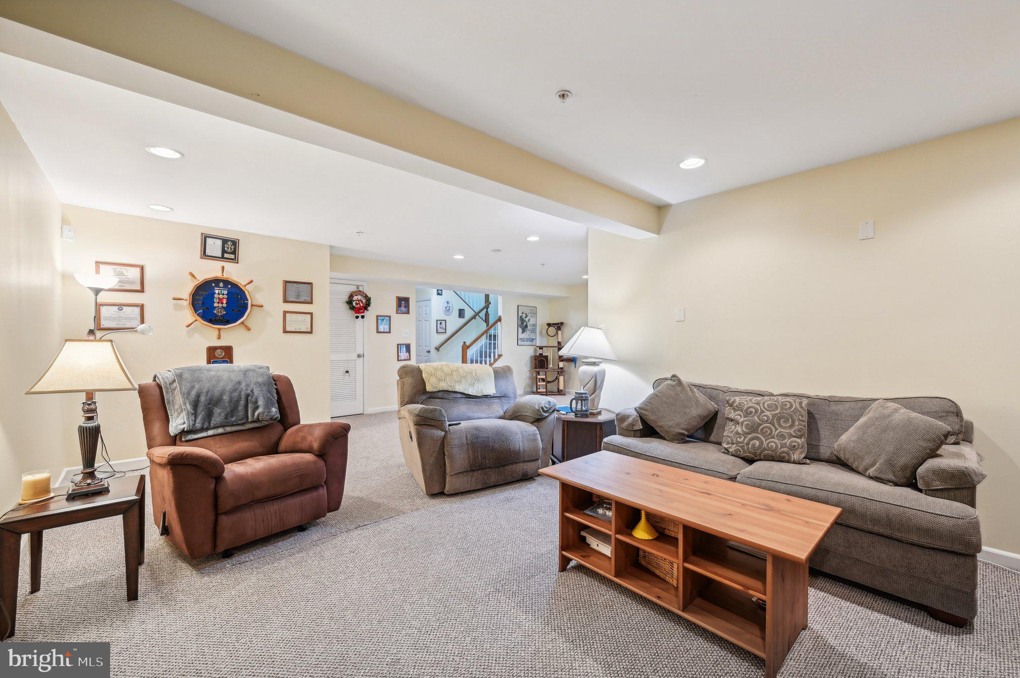 VILLAGES OF DORCHESTER - Residential