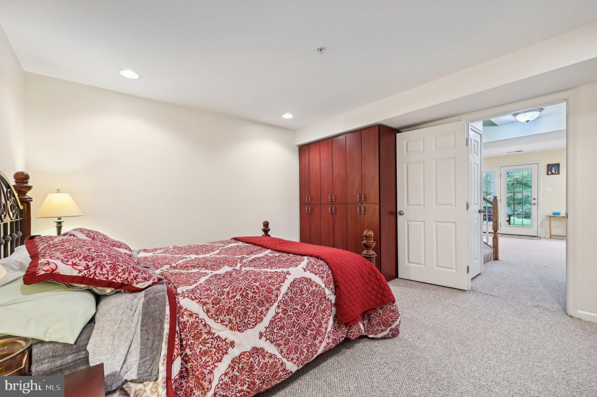 VILLAGES OF DORCHESTER - Residential